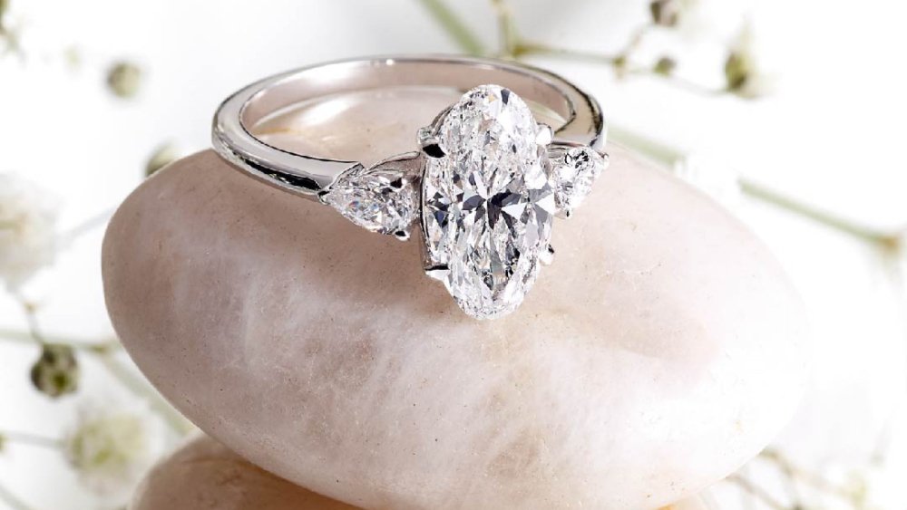 Best lab grown sale diamond engagement rings