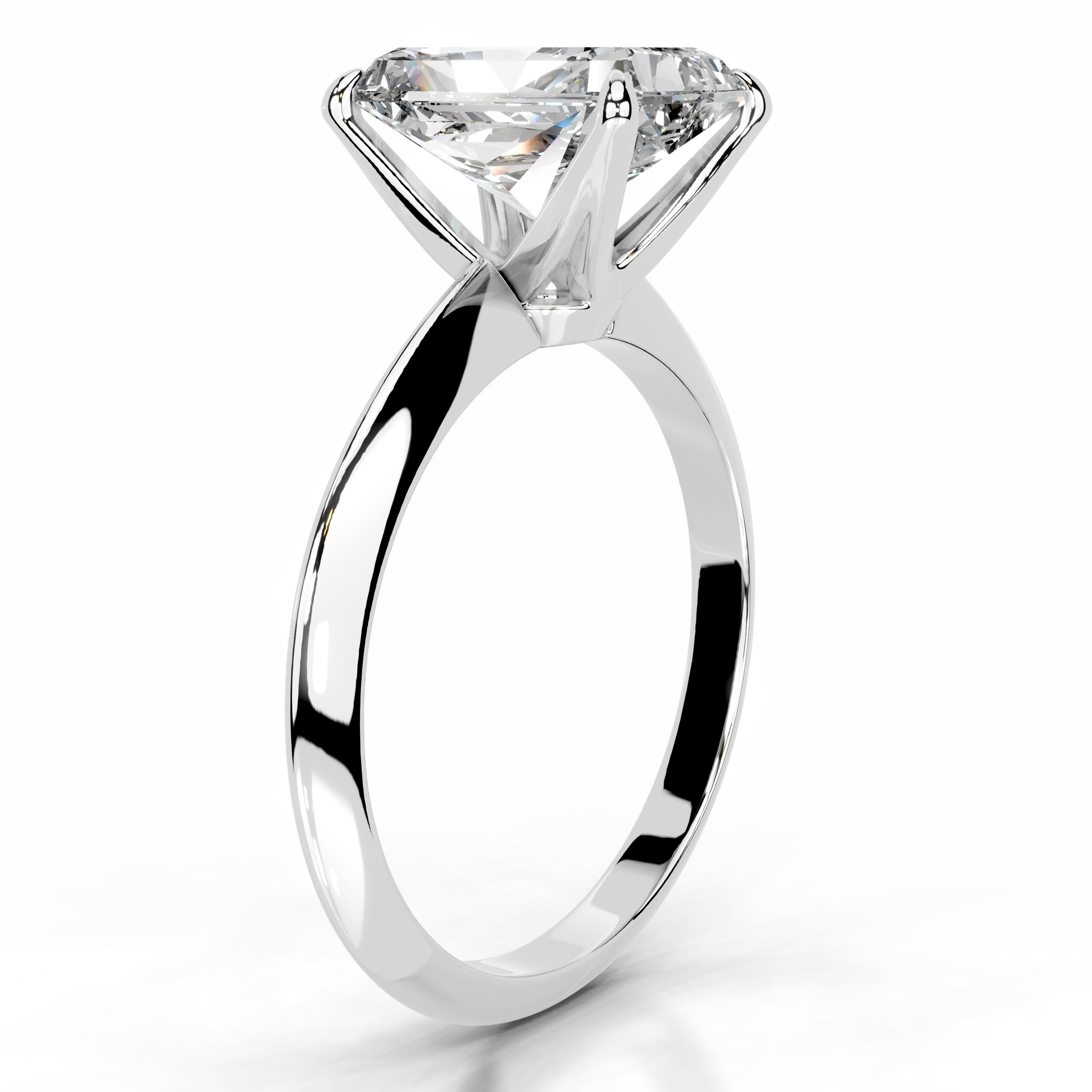 Evie Moissanite Ring - 18K White Gold