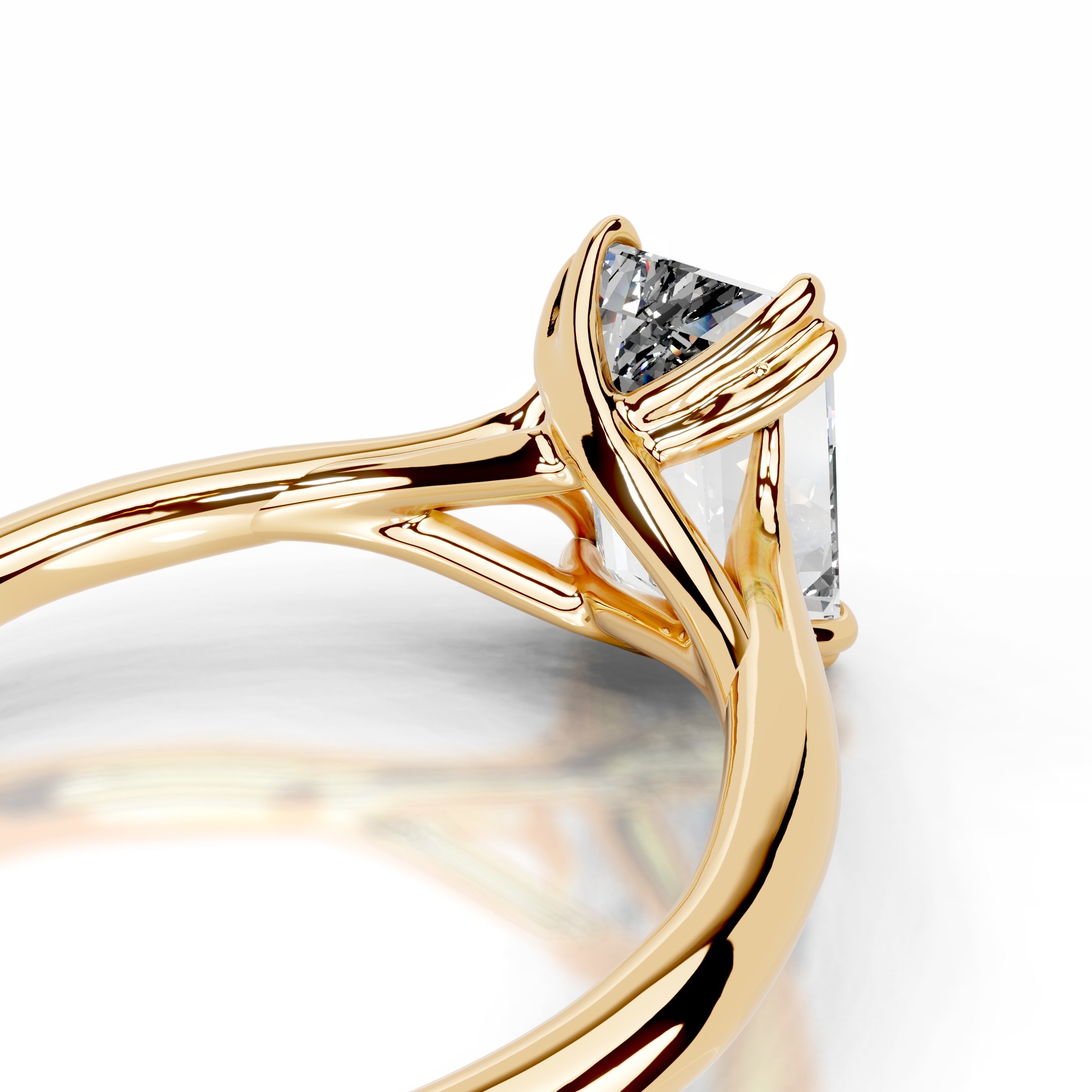 Moriah Diamond Engagement Ring - 18K Yellow Gold