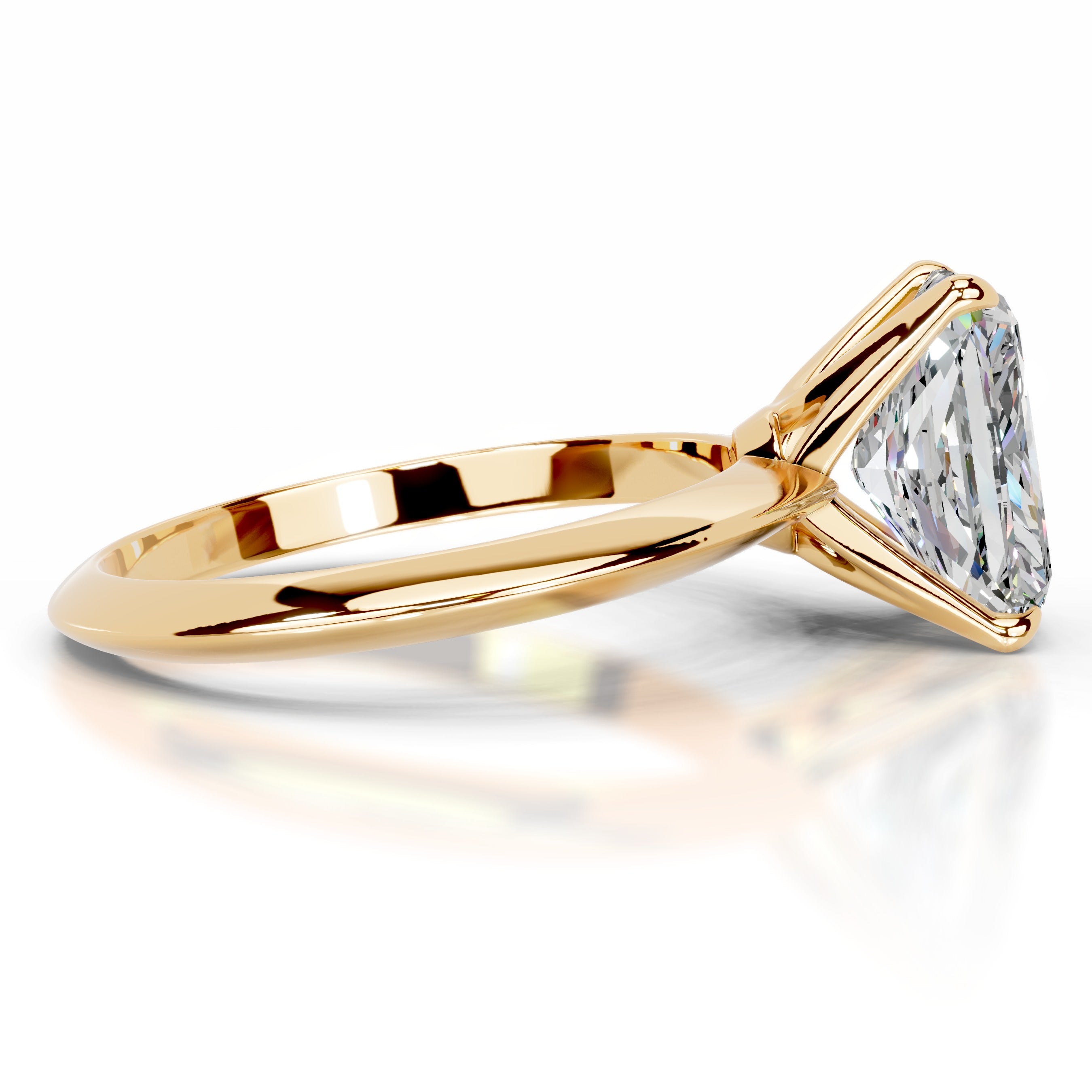 Evie Moissanite Ring - 18K Yellow Gold (RTS)