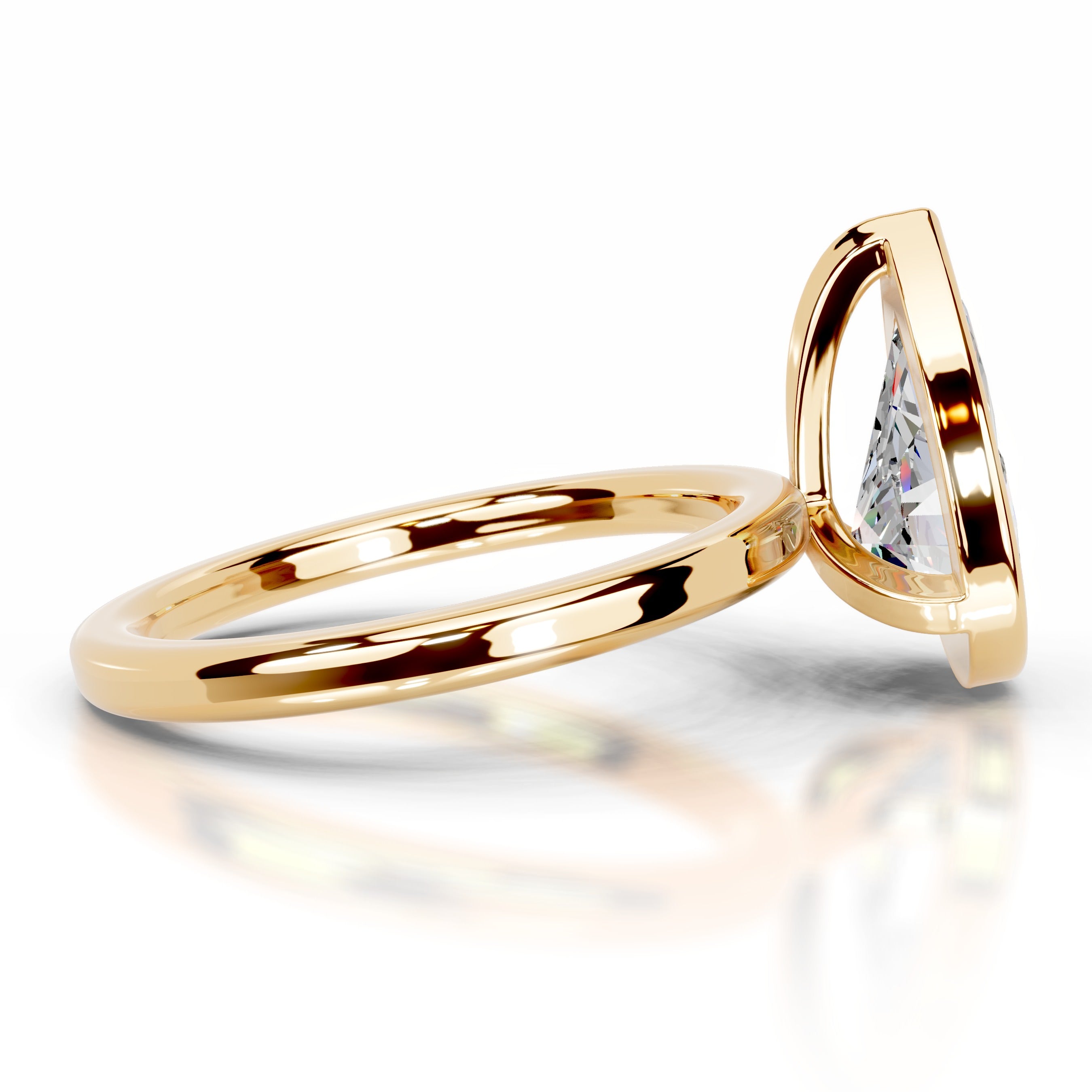 Dima Moissanite Ring - 18K Yellow Gold