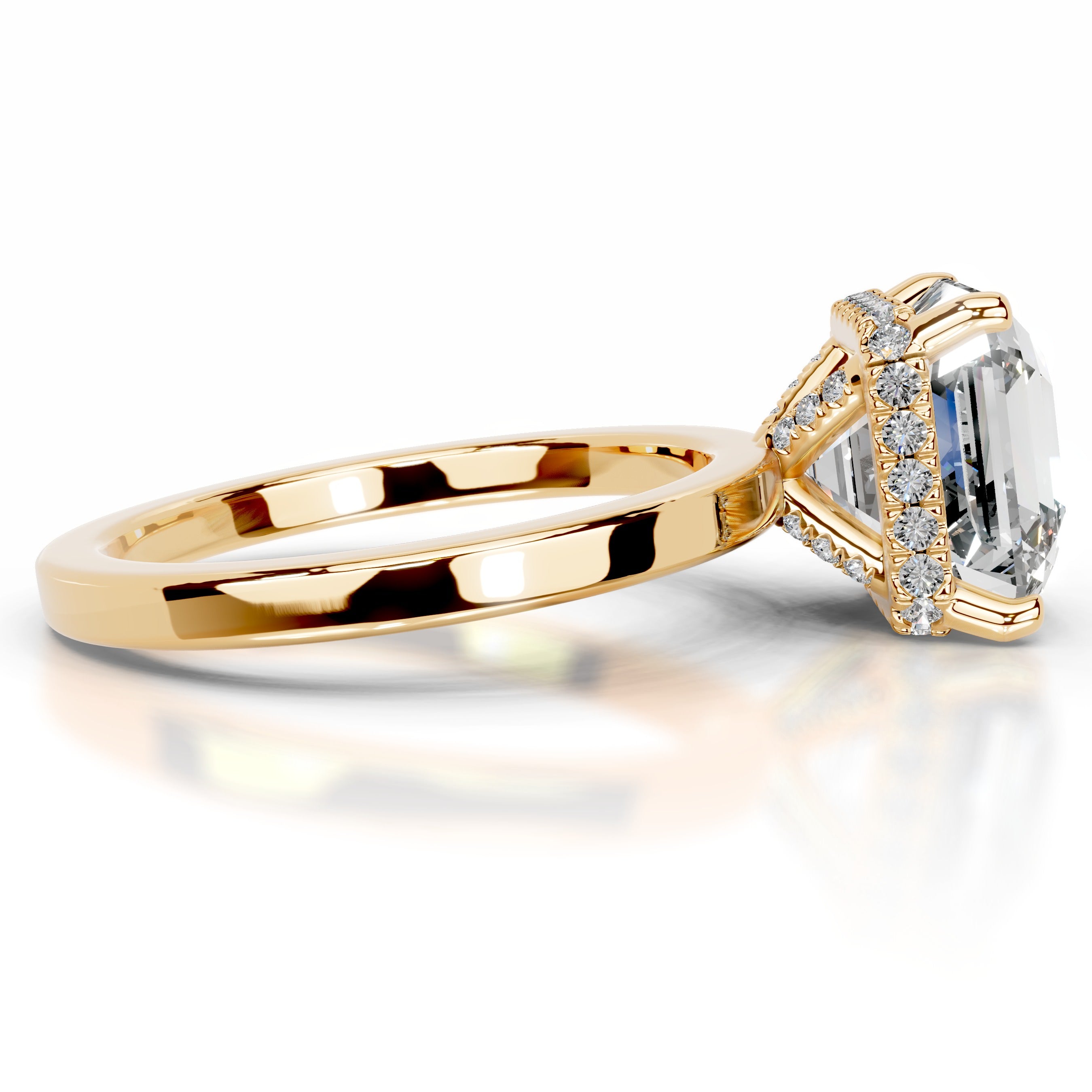 Duri Moissanite & Diamonds Ring - 18K Yellow Gold