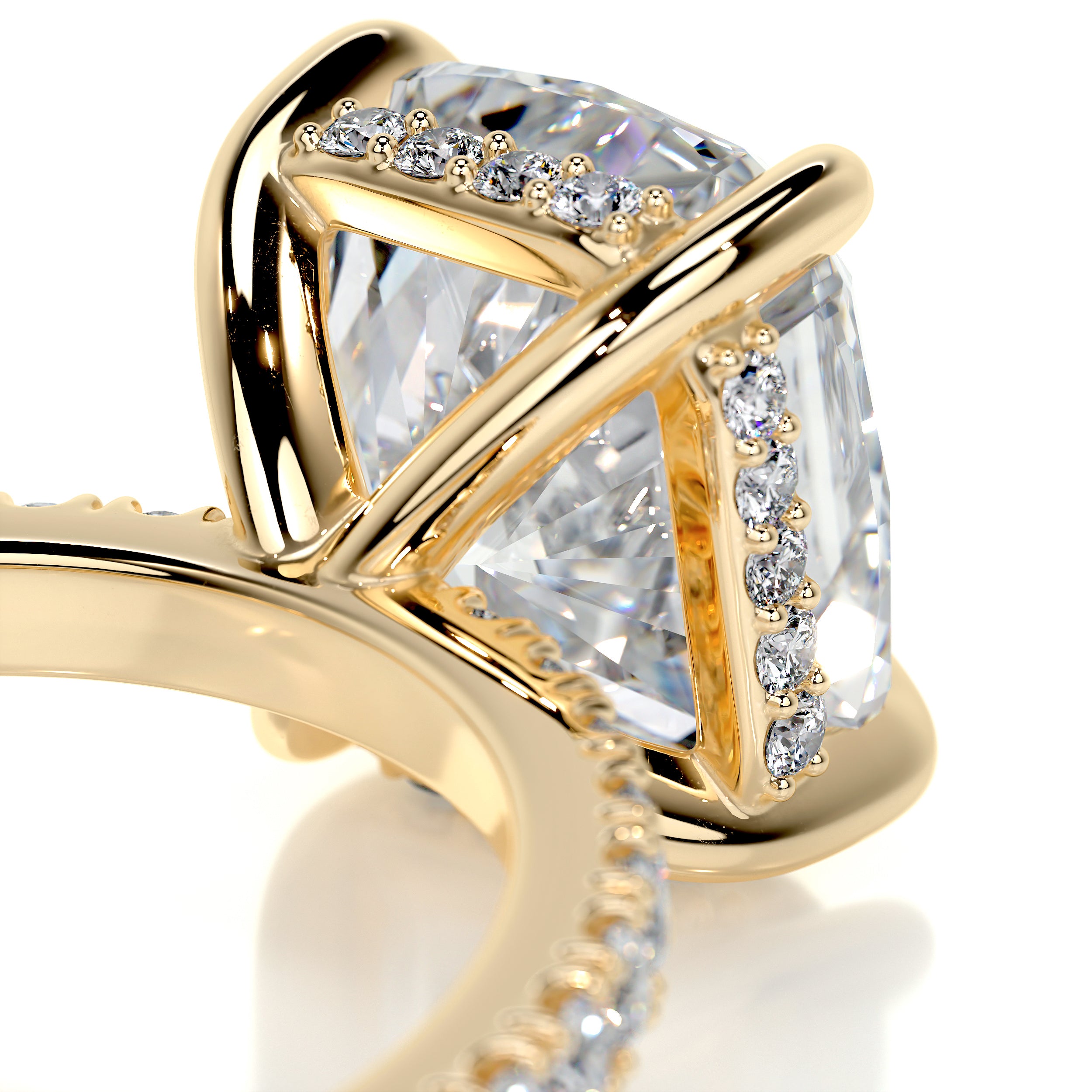 Beatriz Diamond Engagement Ring -18K Yellow Gold