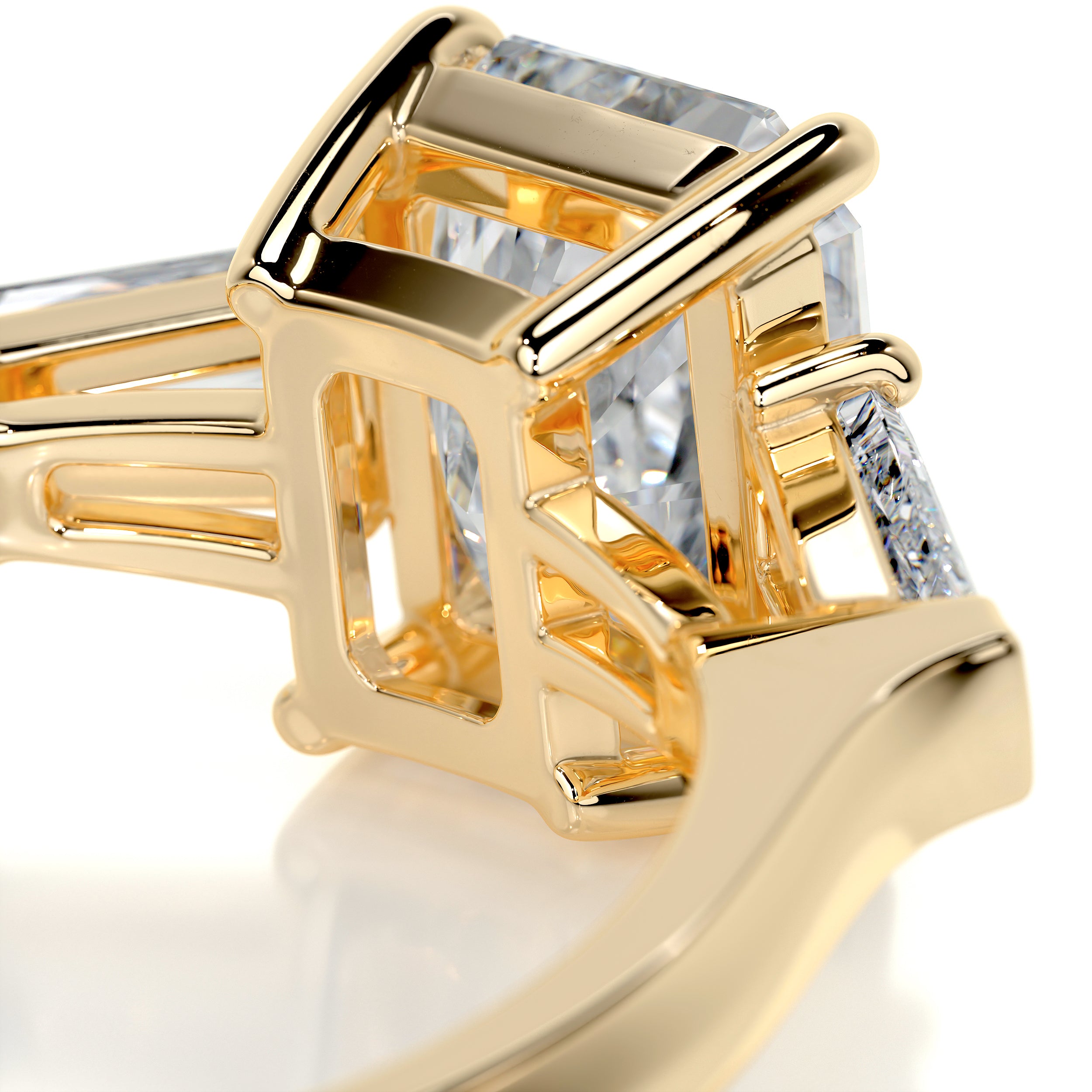 Skylar Diamond Engagement Ring -18K Yellow Gold