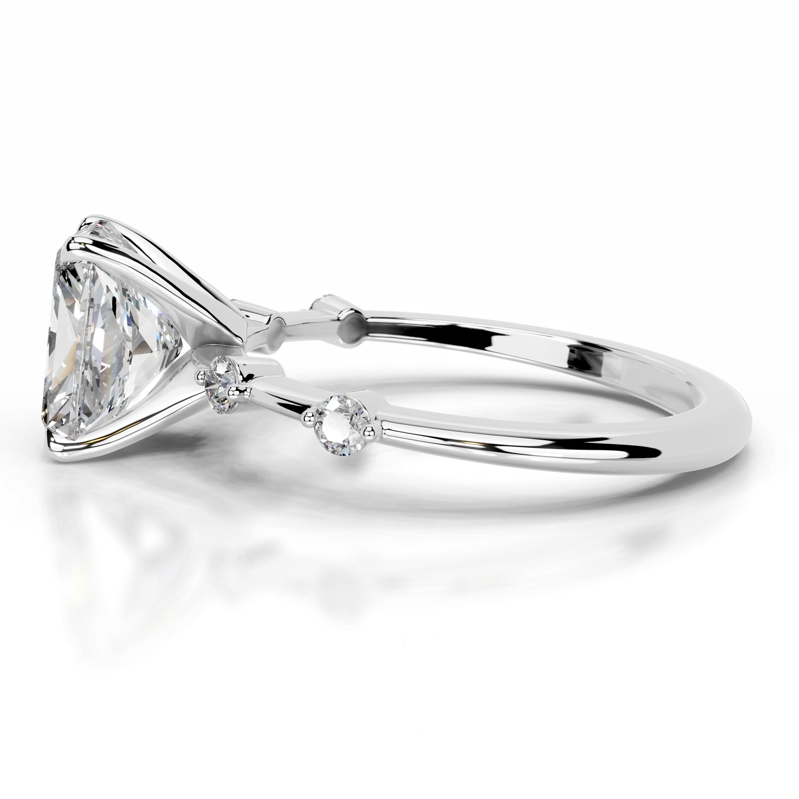 https://bestbrillianceorigin.sirv.com/VIDEOS/Engagement%20Ring/J99785-2Metal_0_1_1-WD-W-H-00002/J99785-2Metal_0_1_1-WD-W-H-00002.spin