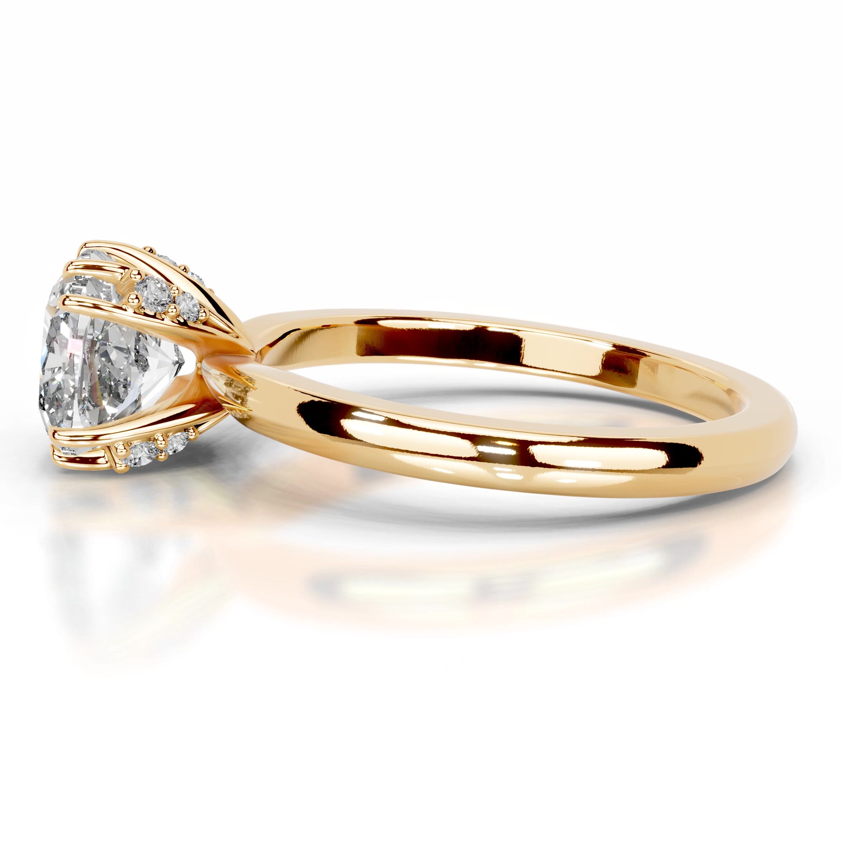https://bestbrillianceorigin.sirv.com/VIDEOS/Engagement%20Ring/J99803-2Y-WD-Y-H-00002/J99803-2Y-WD-Y-H-00002.spin