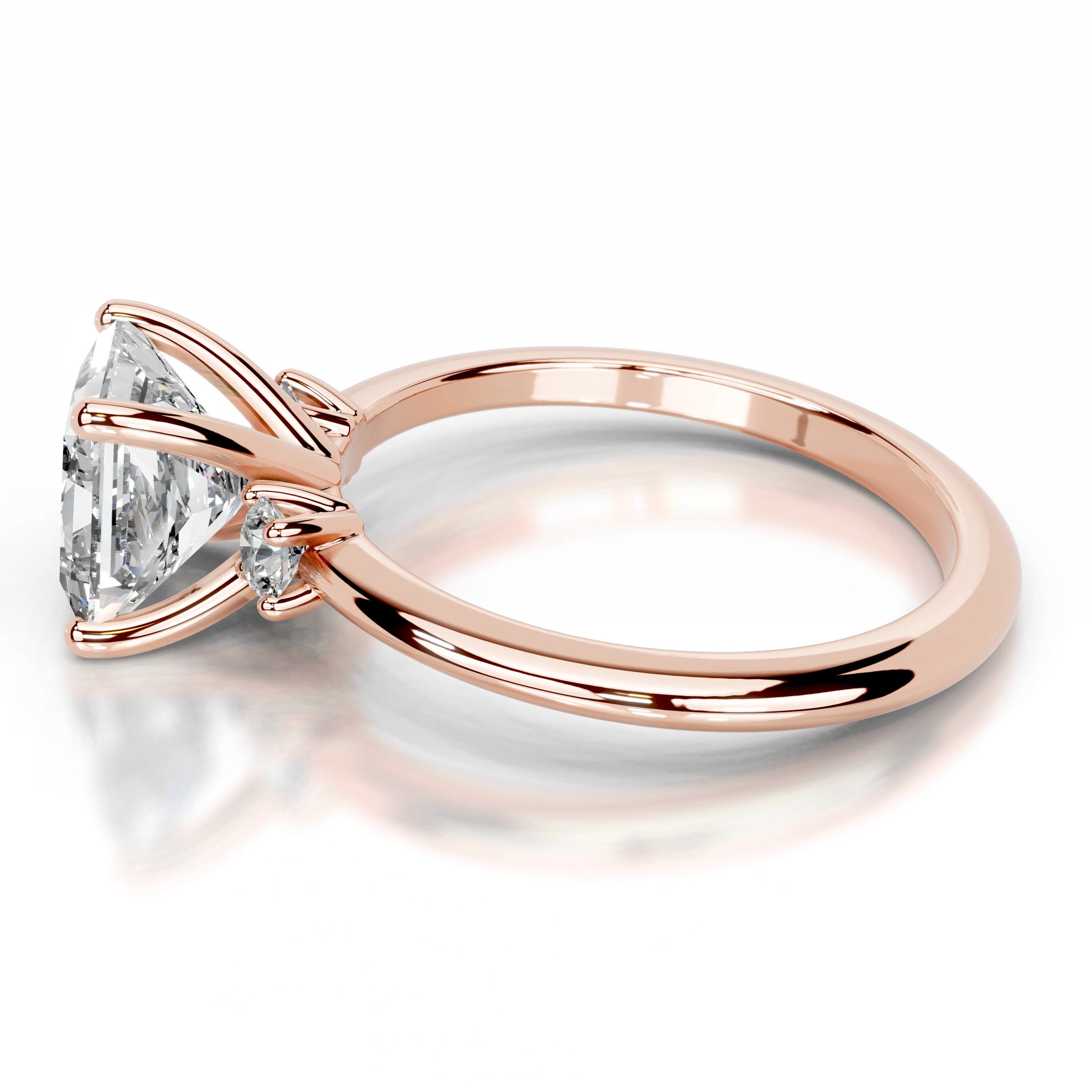 https://bestbrillianceorigin.sirv.com/VIDEOS/Engagement%20Ring/LG99865-2R-WD-R-H-00202/LG99865-2R-WD-R-H-00202.spin