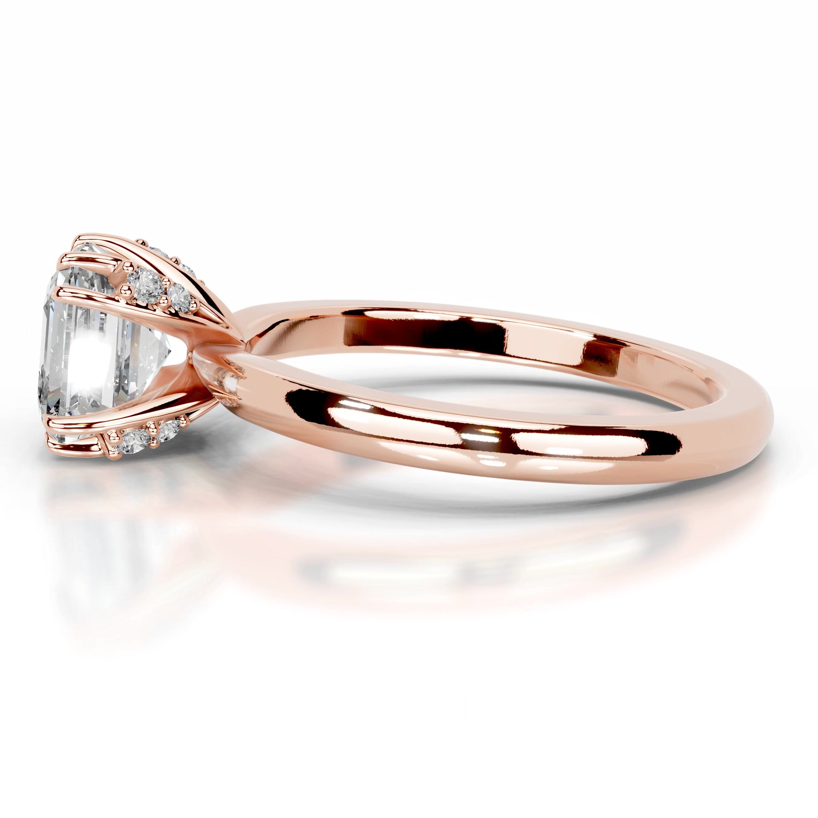https://bestbrillianceorigin.sirv.com/VIDEOS/Engagement%20Ring/J99801-2R-WD-R-H-00002/J99801-2R-WD-R-H-00002.spin
