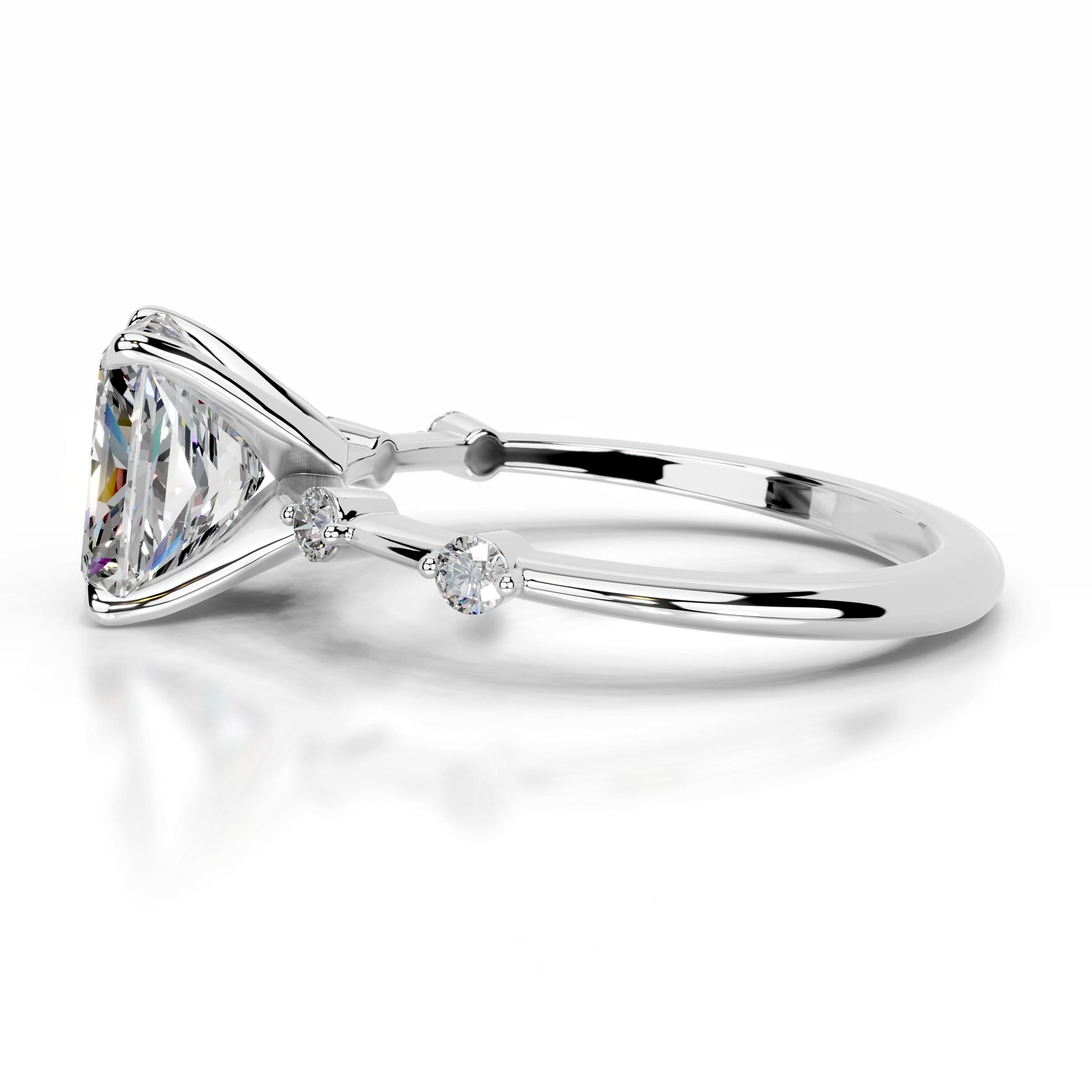 https://bestbrillianceorigin.sirv.com/VIDEOS/Engagement%20Ring/M99785-2W-M-W-H-00002/M99785-2W-M-W-H-00002.spin