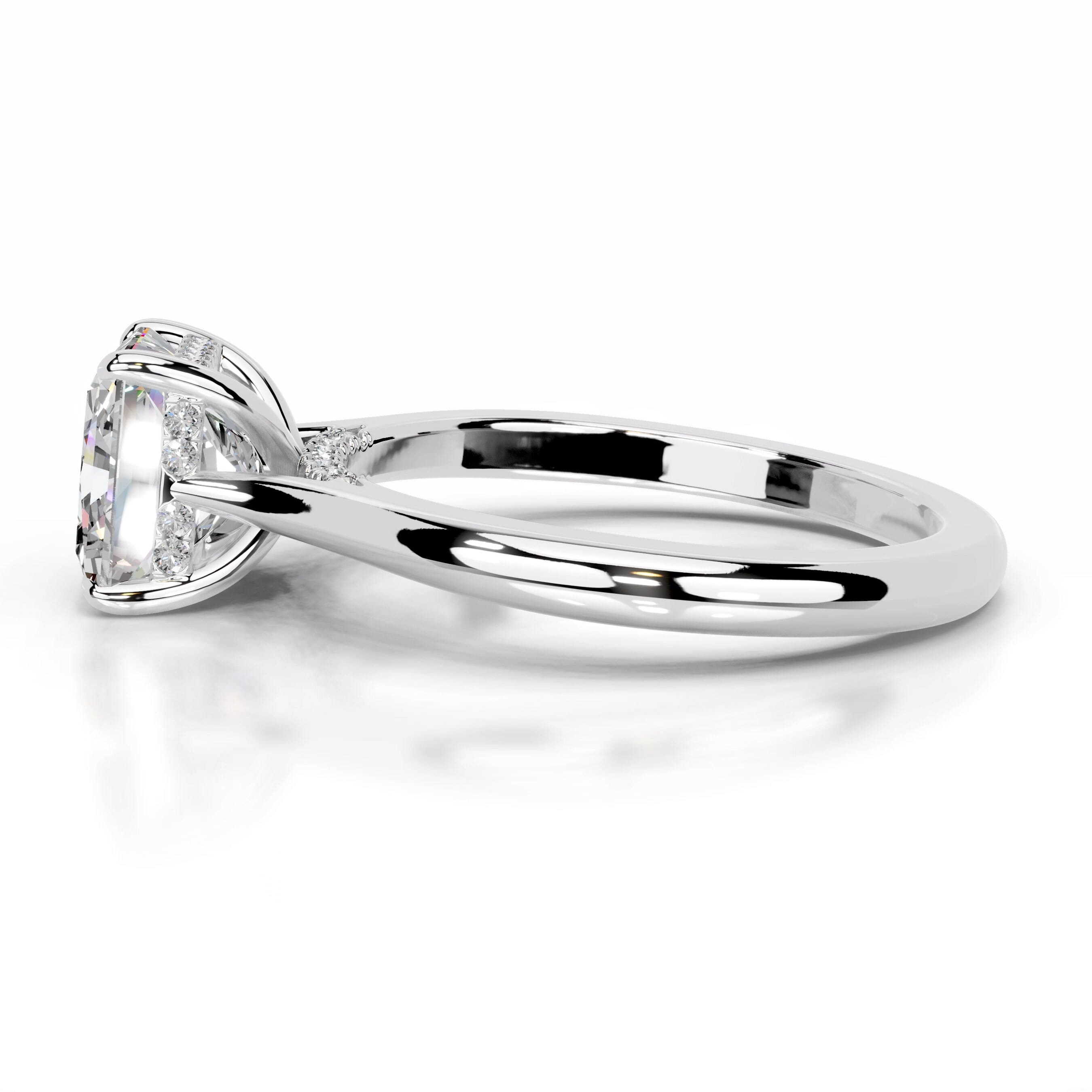 https://bestbrillianceorigin.sirv.com/VIDEOS/Engagement%20Ring/M99818-2W-M-W-H-00002/M99818-2W-M-W-H-00002.spin