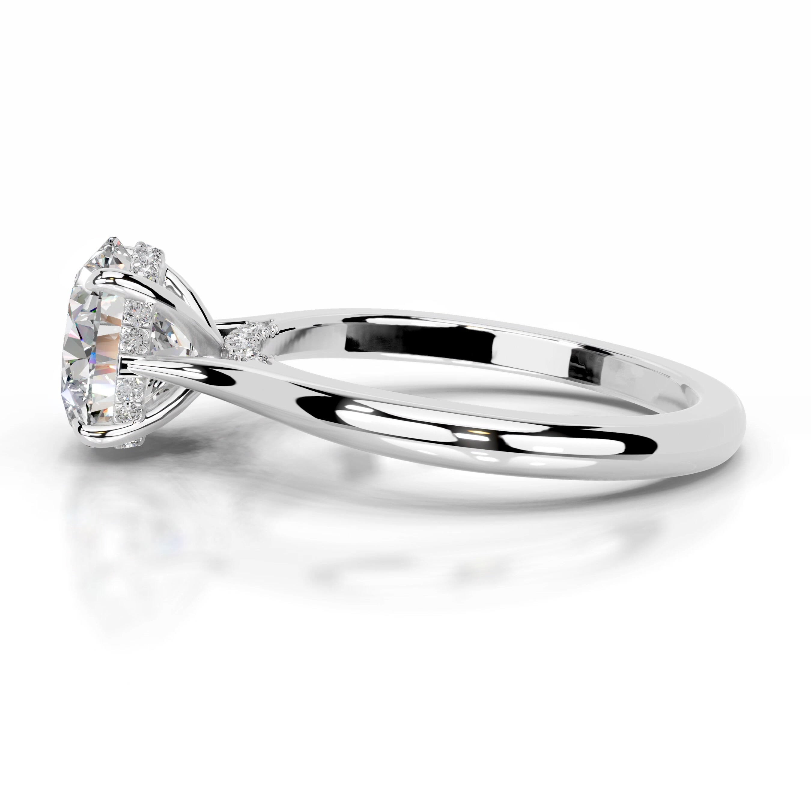 https://bestbrillianceorigin.sirv.com/VIDEOS/Engagement%20Ring/M99825-2W-M-W-H-00002/M99825-2W-M-W-H-00002.spin