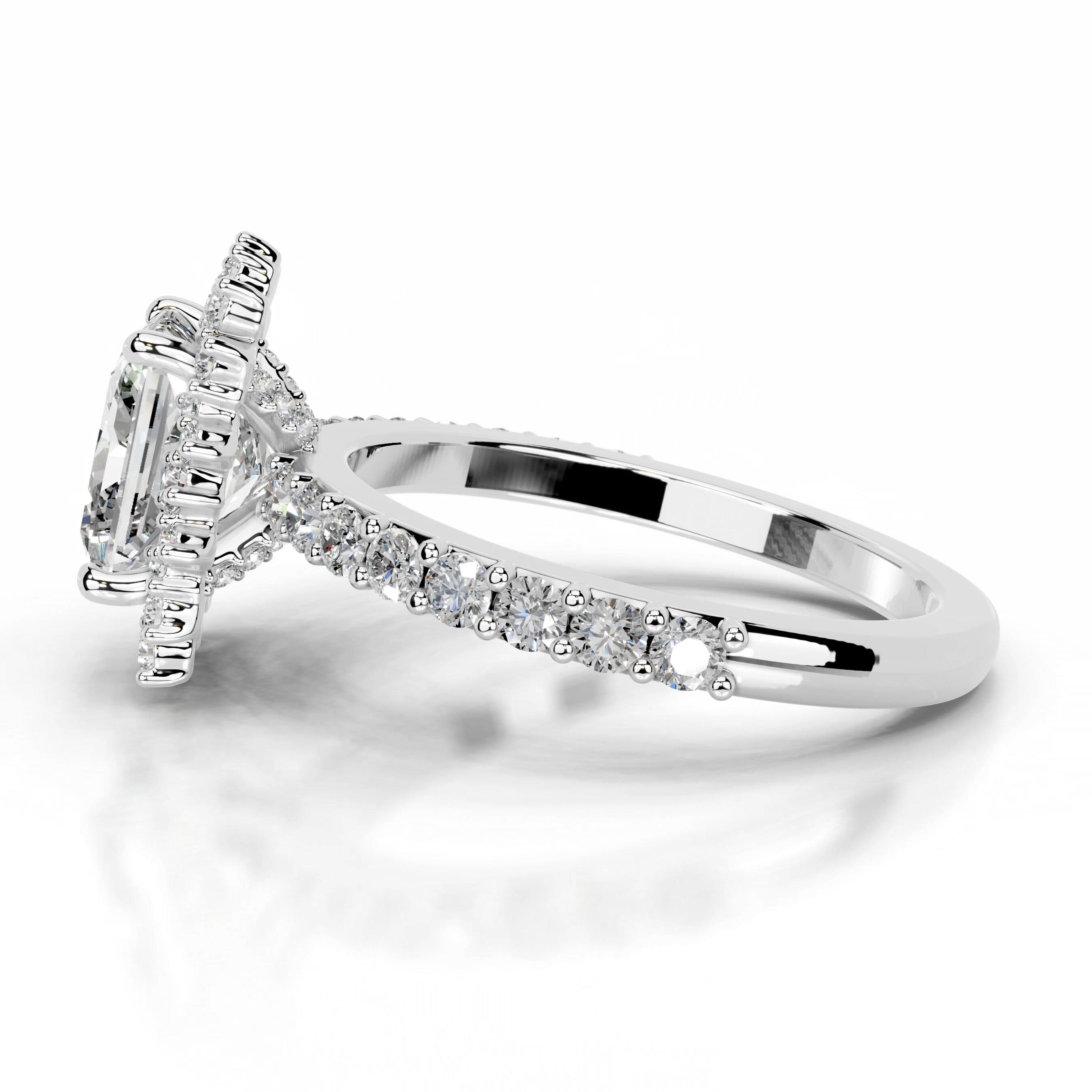 https://bestbrillianceorigin.sirv.com/VIDEOS/Engagement%20Ring/J99796-2Metal_0_1_1-WD-W-H-00002/J99796-2Metal_0_1_1-WD-W-H-00002.spin