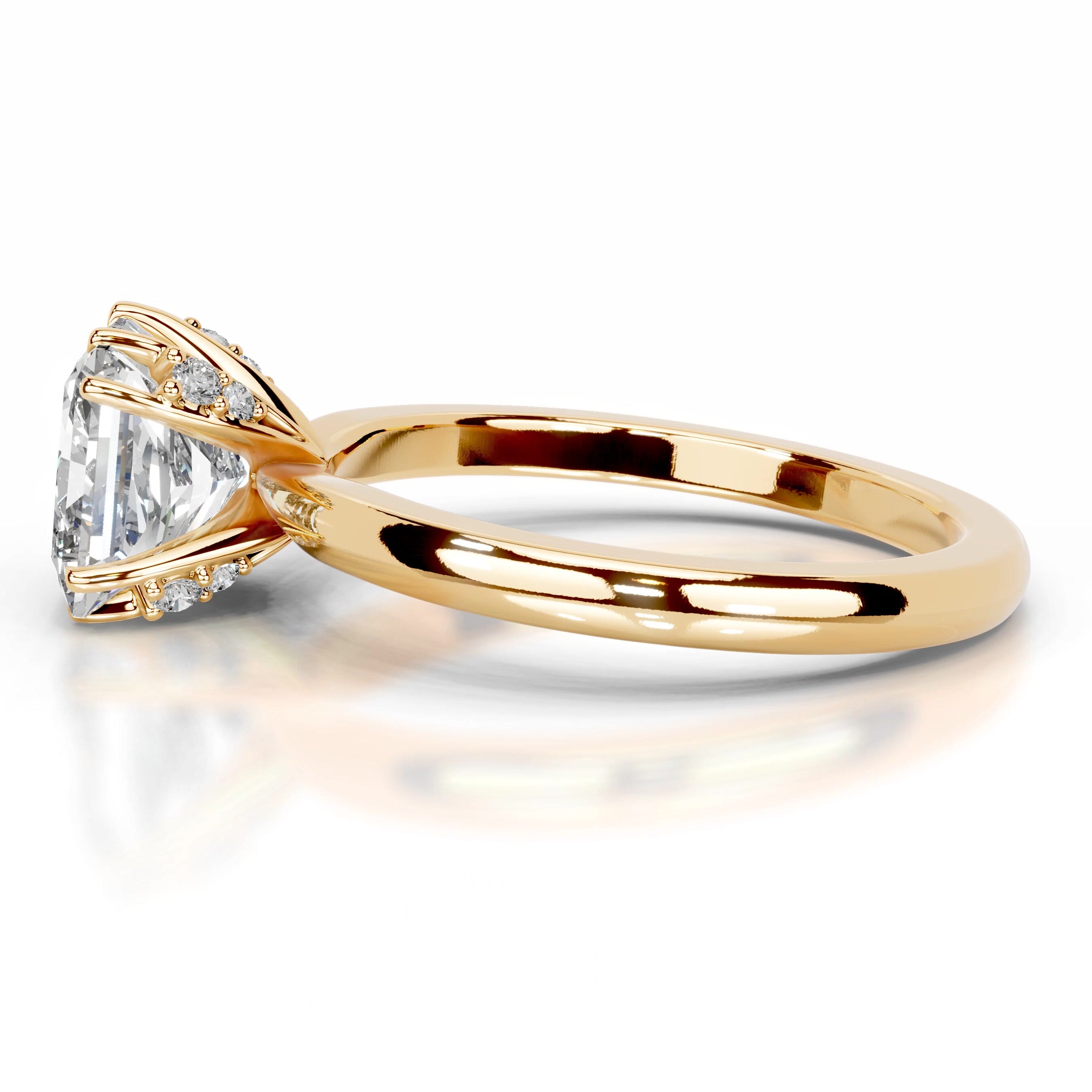 https://bestbrillianceorigin.sirv.com/VIDEOS/Engagement%20Ring/J99819-2Y-WD-Y-H-00002/J99819-2Y-WD-Y-H-00002.spin