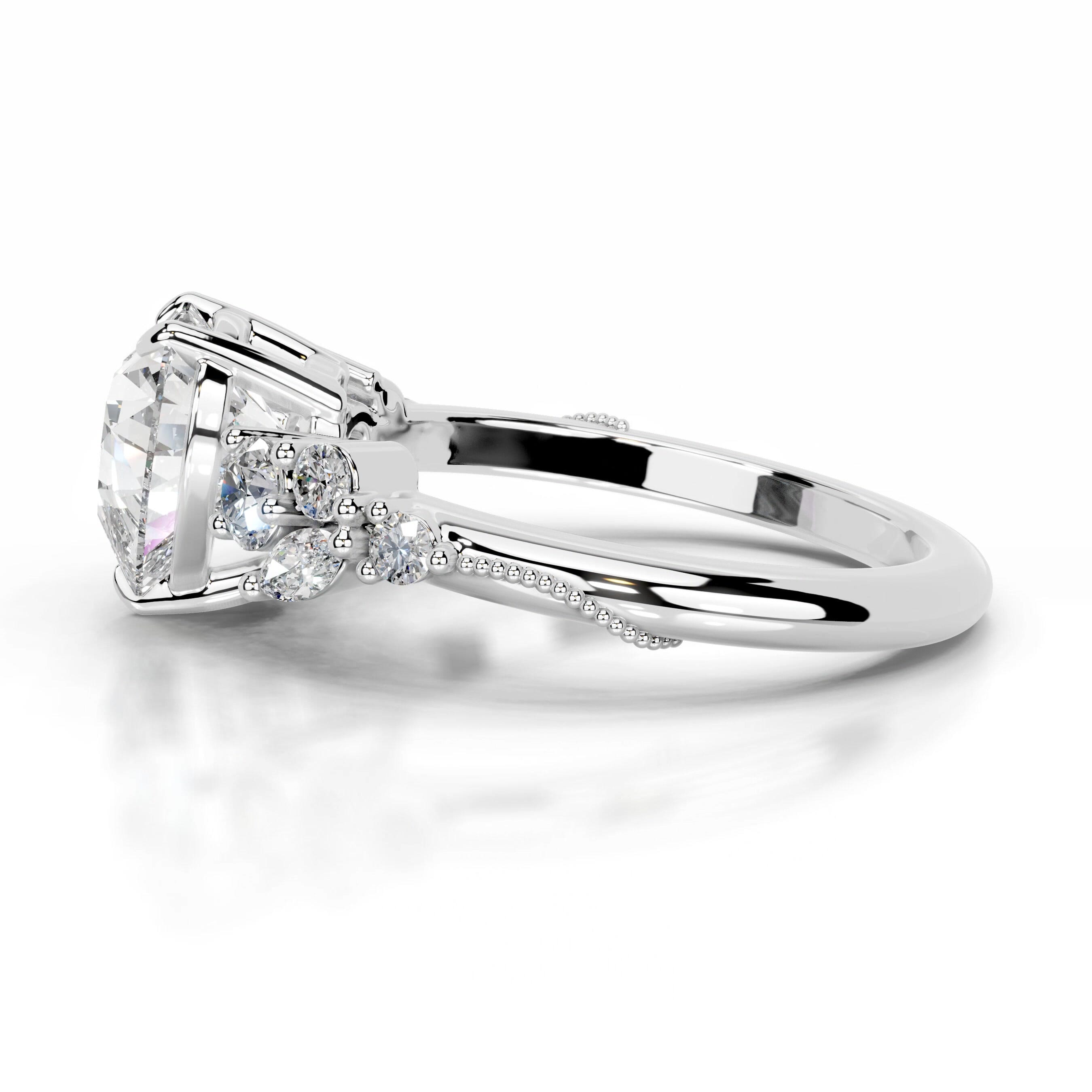 https://bestbrillianceorigin.sirv.com/VIDEOS/Engagement%20Ring/J99769-2W-WD-W-H-00002/J99769-2W-WD-W-H-00002.spin