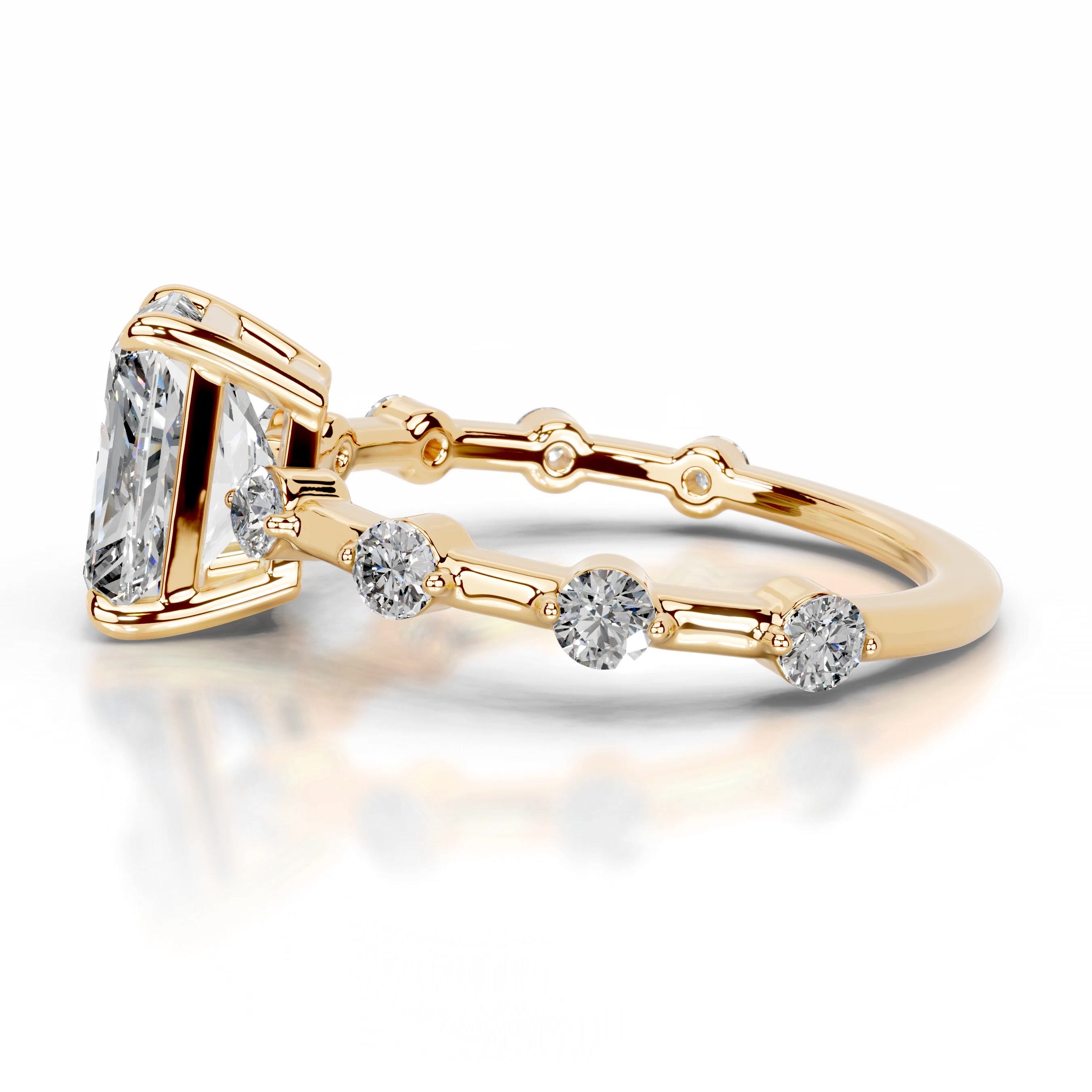 https://bestbrillianceorigin.sirv.com/VIDEOS/Engagement%20Ring/J99621-2Y-WD-Y-H-00002/J99621-2Y-WD-Y-H-00002.spin