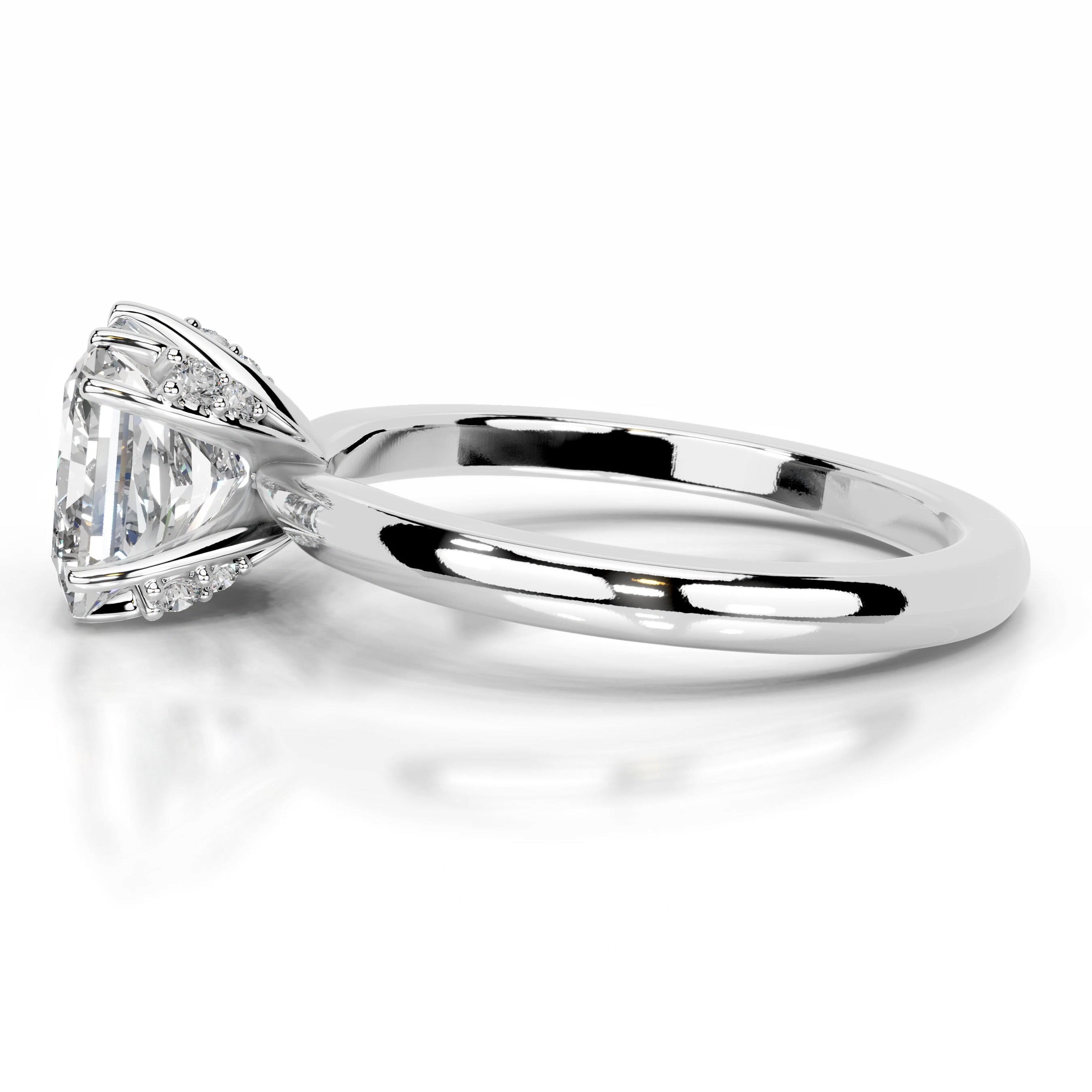 https://bestbrillianceorigin.sirv.com/VIDEOS/Engagement%20Ring/J99819-2Metal_0_1_1-WD-W-H-00002/J99819-2Metal_0_1_1-WD-W-H-00002.spin