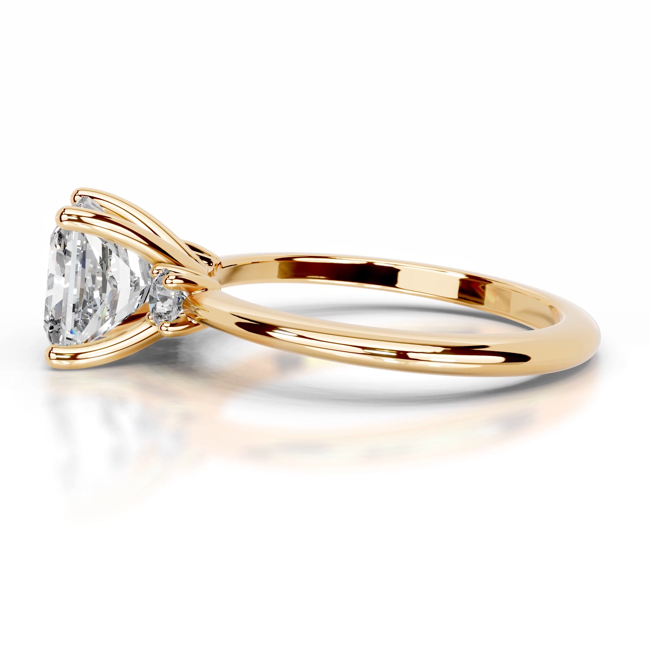 https://bestbrillianceorigin.sirv.com/VIDEOS/Engagement%20Ring/J99865-2Y-WD-Y-H-00002/J99865-2Y-WD-Y-H-00002.spin