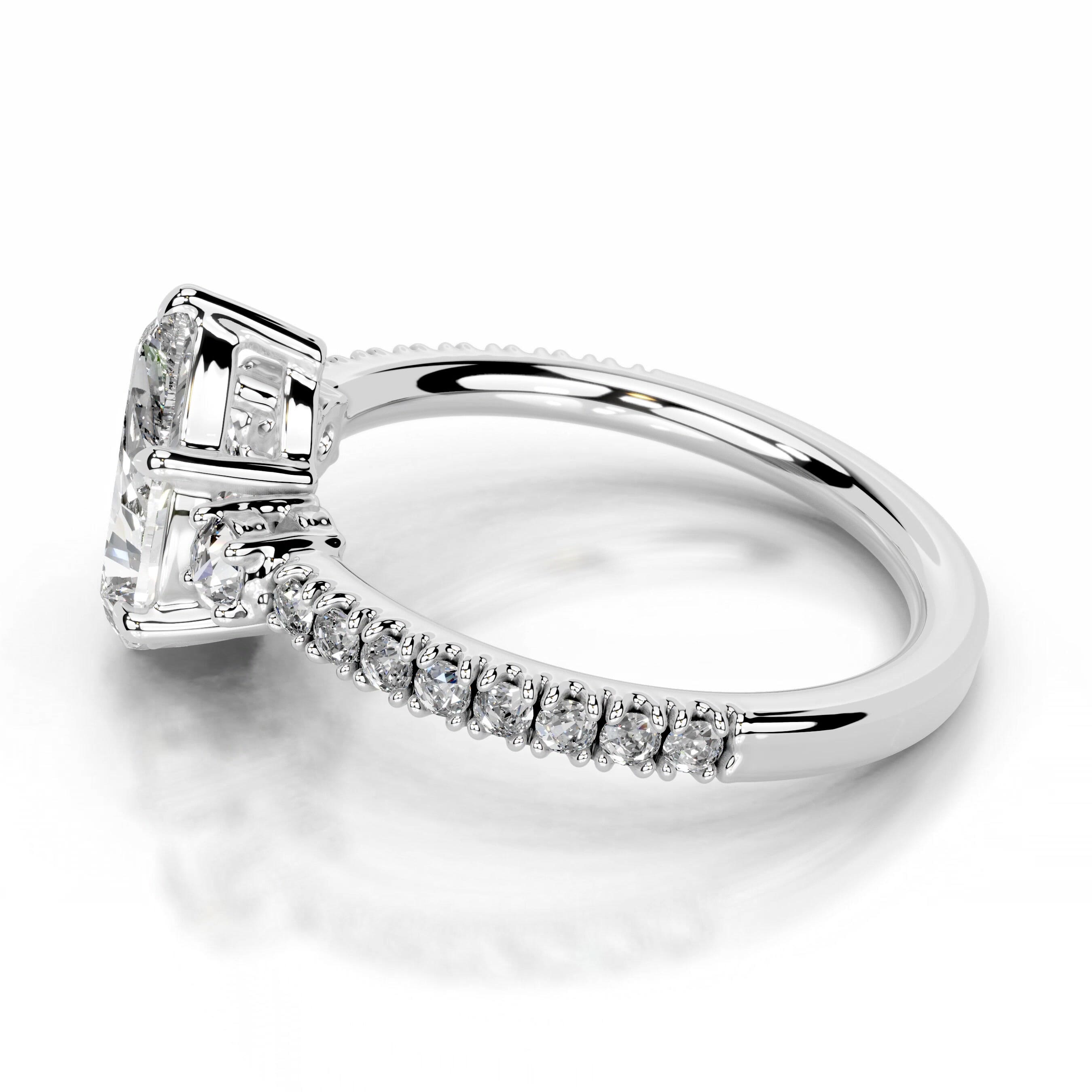 https://bestbrillianceorigin.sirv.com/VIDEOS/Engagement%20Ring/LG99860-2W-WD-W-H-00202/LG99860-2W-WD-W-H-00202.spin