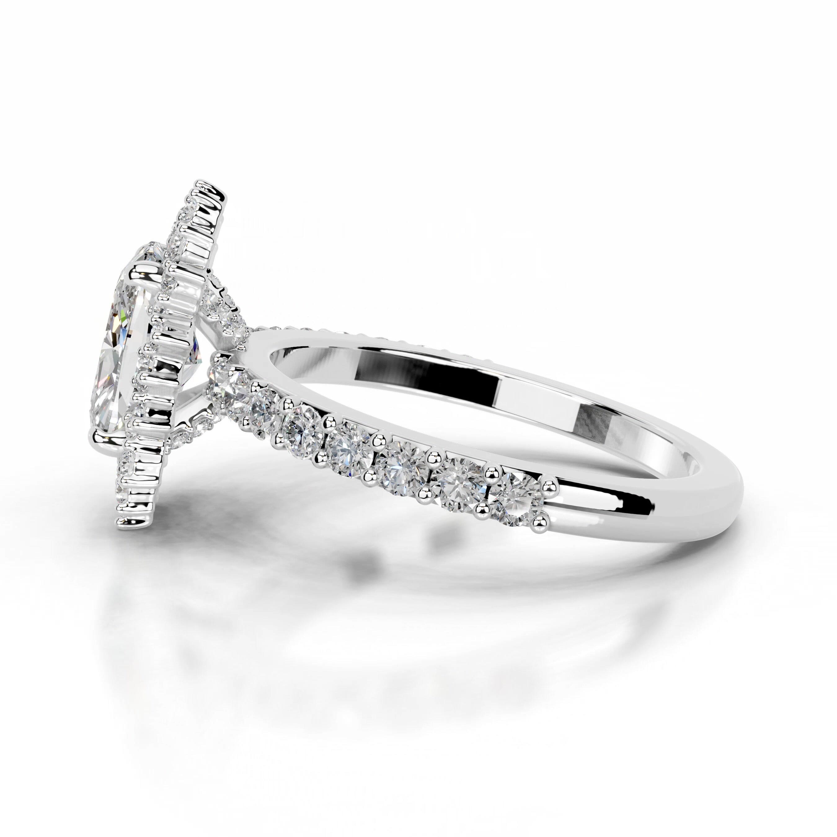 https://bestbrillianceorigin.sirv.com/VIDEOS/Engagement%20Ring/M99786-2W-M-W-H-00002/M99786-2W-M-W-H-00002.spin