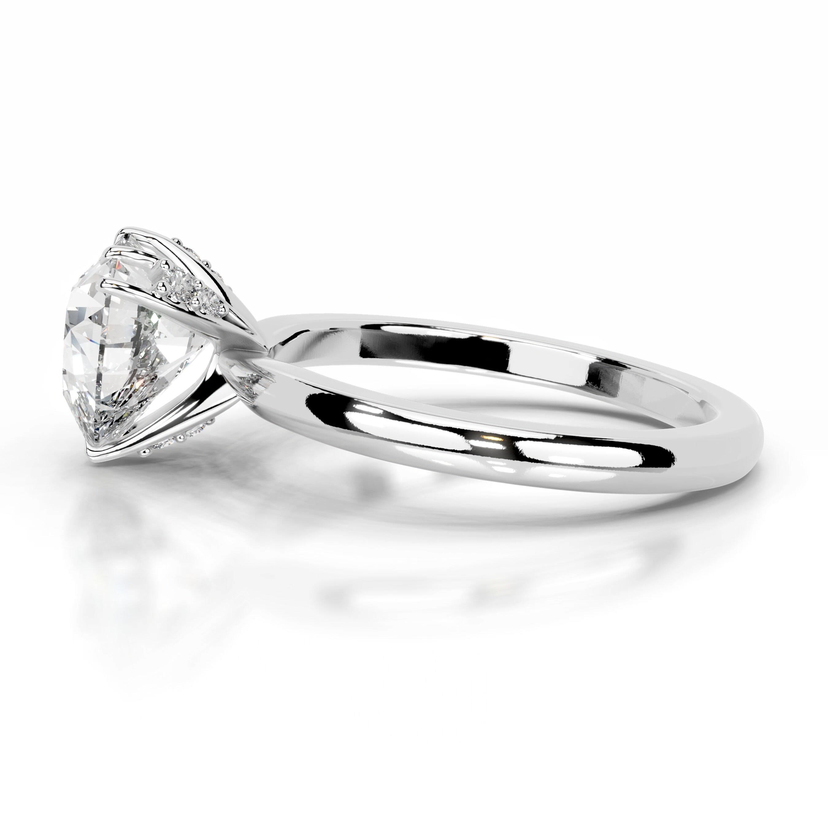 https://bestbrillianceorigin.sirv.com/VIDEOS/Engagement%20Ring/J99809-2W-WD-W-H-00002/J99809-2W-WD-W-H-00002.spin