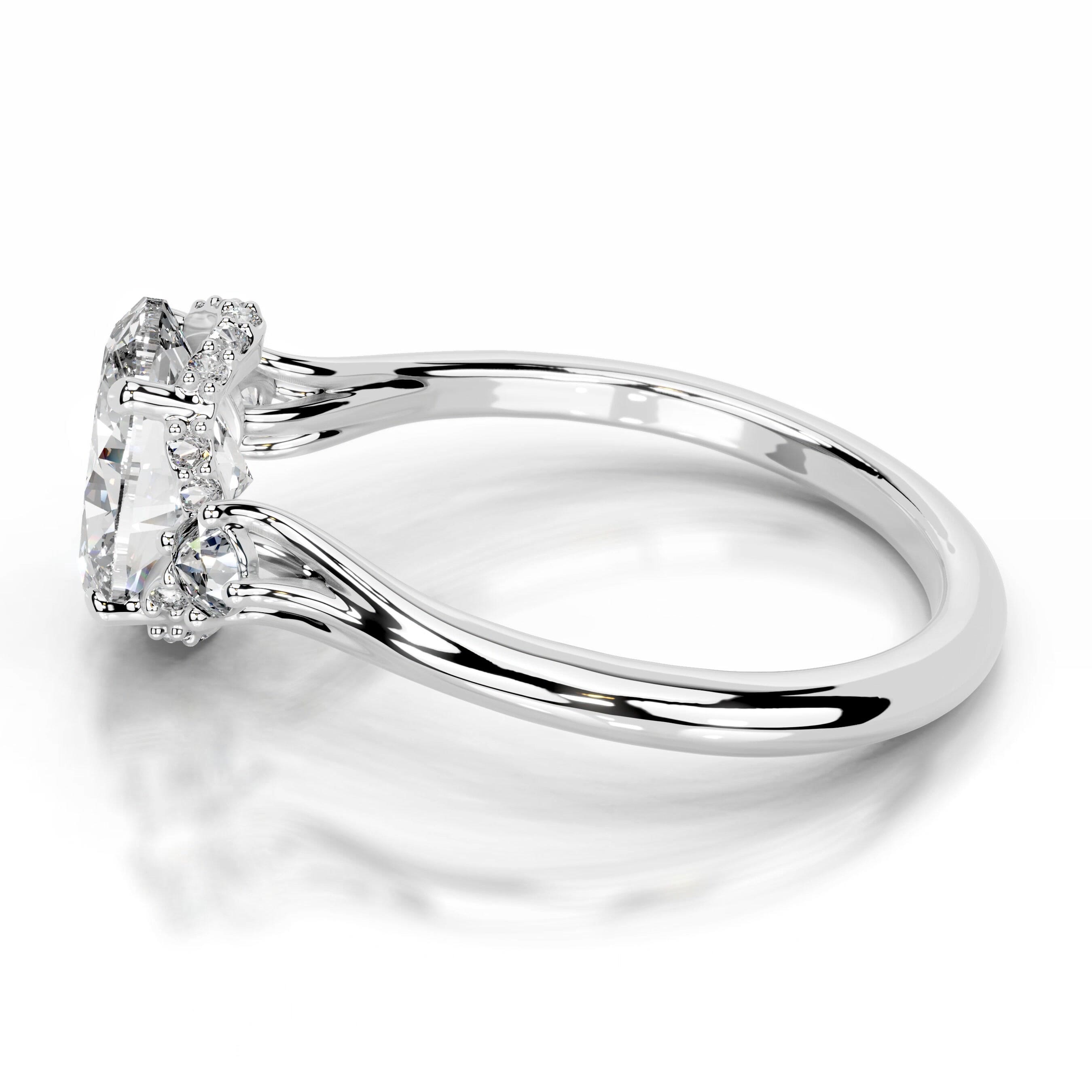 https://bestbrillianceorigin.sirv.com/VIDEOS/Engagement%20Ring/LG99859-2W-WD-W-H-00202/LG99859-2W-WD-W-H-00202.spin