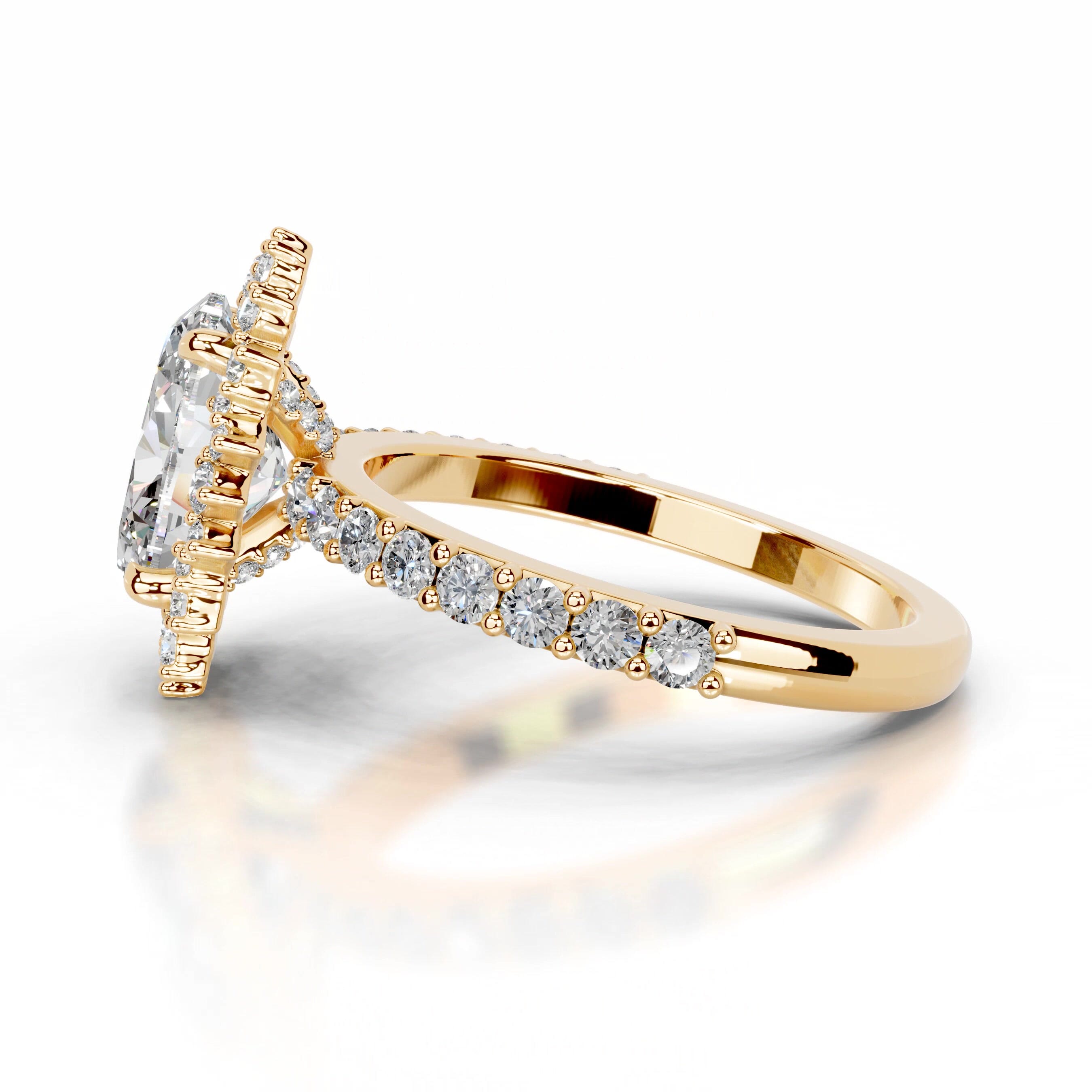 https://bestbrillianceorigin.sirv.com/VIDEOS/Engagement%20Ring/M99795-2Y-M-Y-H-00002/M99795-2Y-M-Y-H-00002.spin