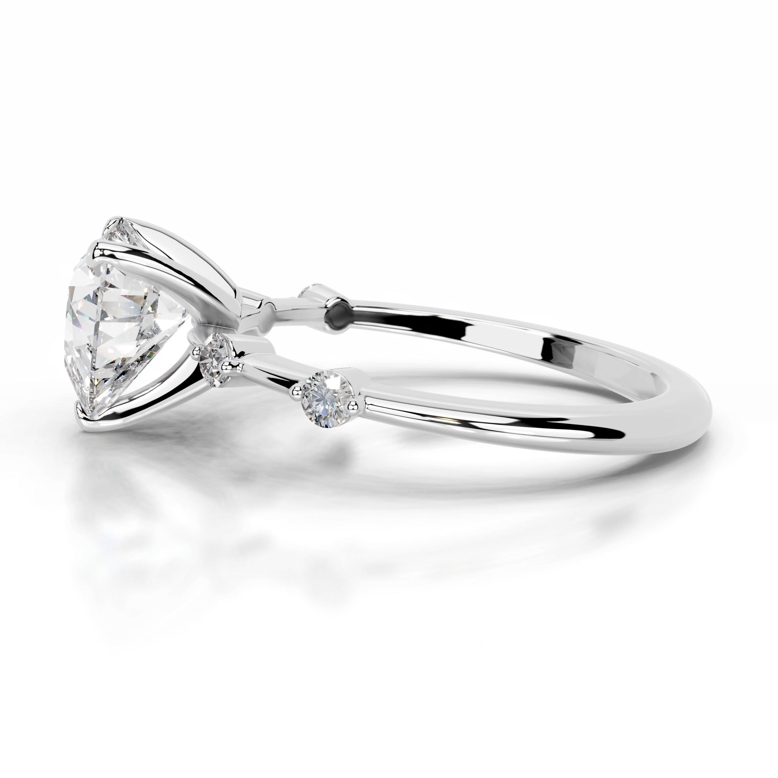 https://bestbrillianceorigin.sirv.com/VIDEOS/Engagement%20Ring/J99768-2W-WD-W-H-00002/J99768-2W-WD-W-H-00002.spin