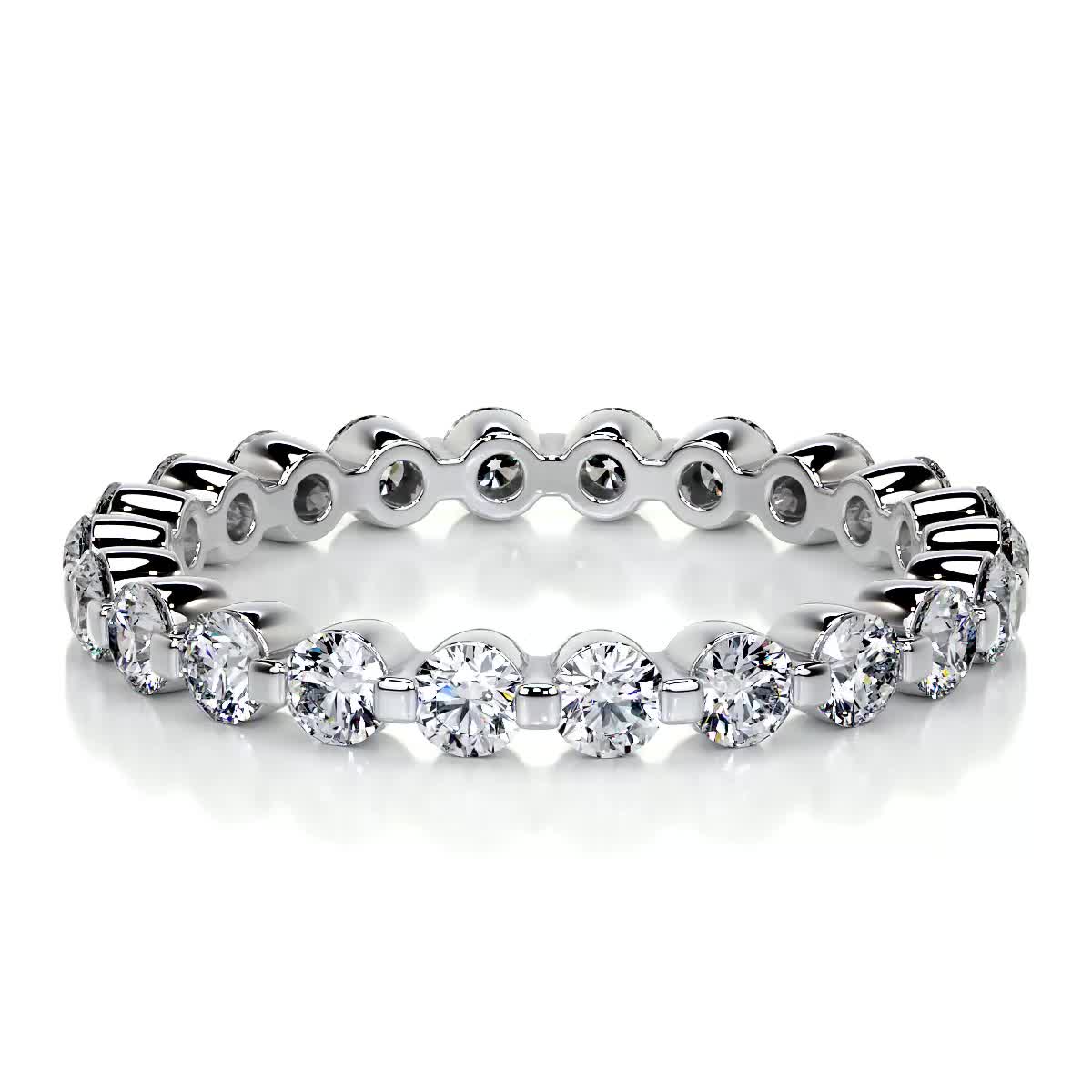 https://bestbrillianceorigin.sirv.com/VIDEOS/Engagement%20Ring/900W/900W.spin