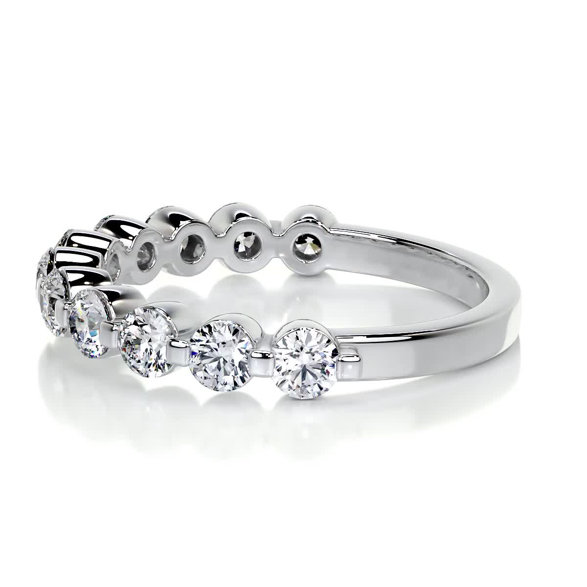 https://bestbrillianceorigin.sirv.com/VIDEOS/Engagement%20Ring/901W/901W.spin