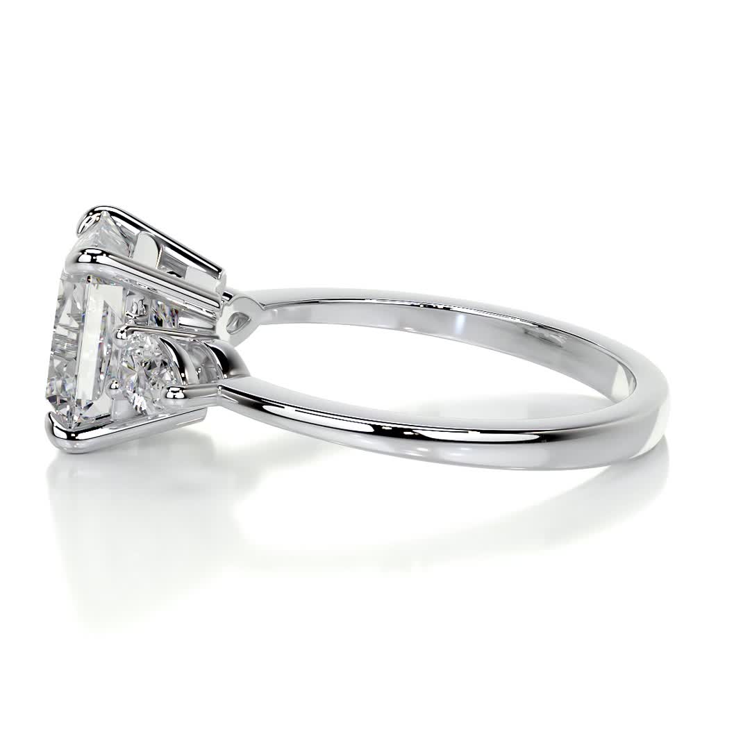 https://bestbrillianceorigin.sirv.com/VIDEOS/Engagement%20Ring/F10006RADW2/F10006RADW2.spin