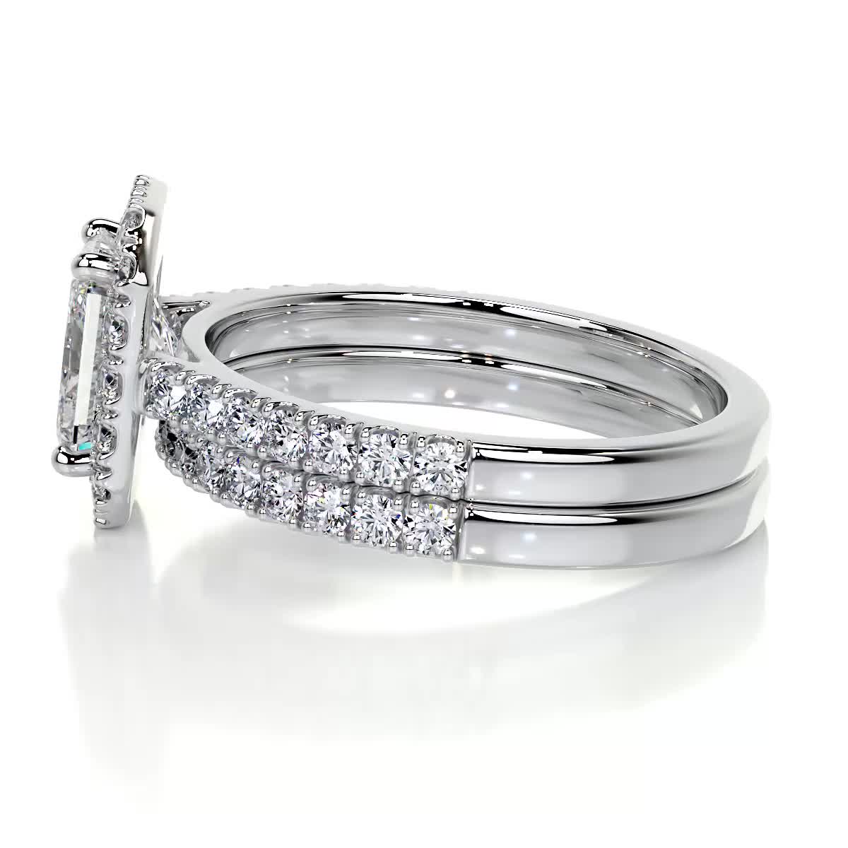 https://bestbrillianceorigin.sirv.com/VIDEOS/Engagement%20Ring/J99286RADW2/J99286RADW2.spin