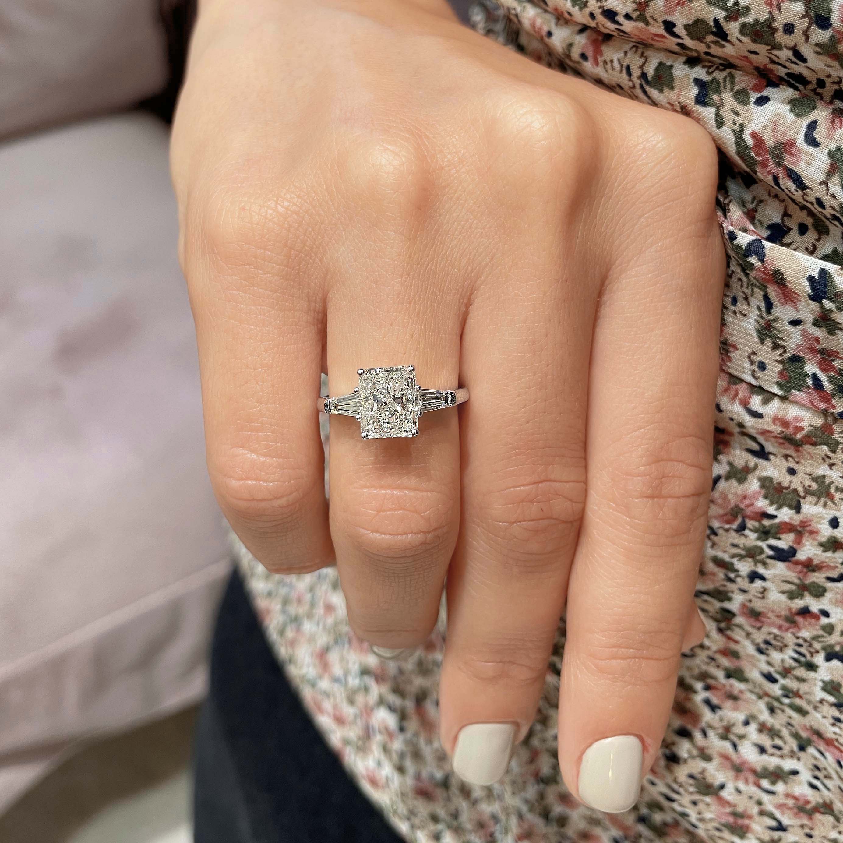 Skylar Diamond Engagement Ring -Platinum (RTS)