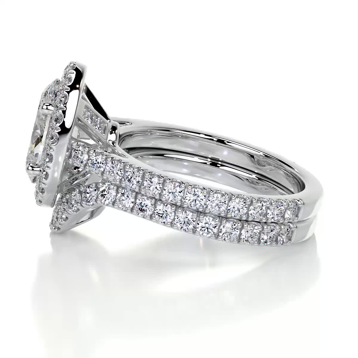 https://bestbrillianceorigin.sirv.com/VIDEOS/Engagement%20Ring/J99479OVW2/J99479OVW2.spin