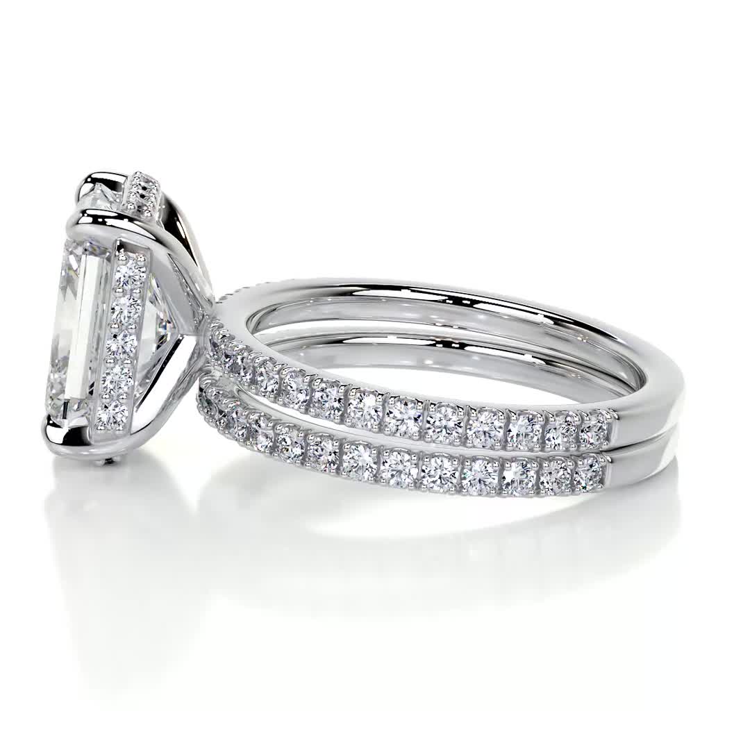 https://bestbrillianceorigin.sirv.com/VIDEOS/Engagement%20Ring/J99486RADW2/J99486RADW2.spin