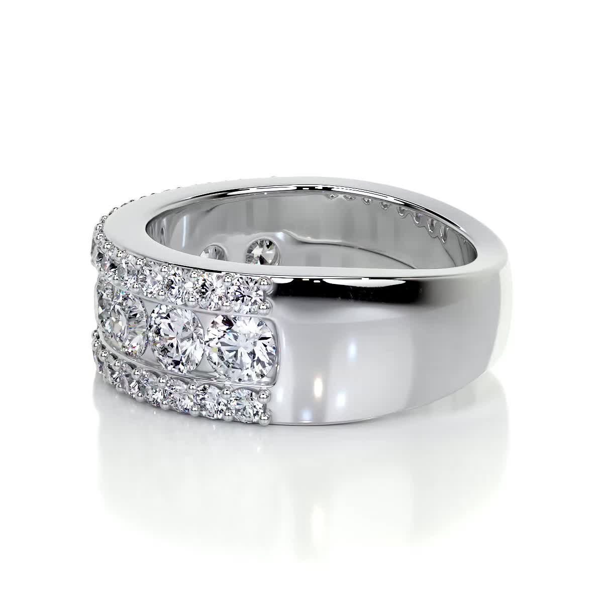 https://bestbrillianceorigin.sirv.com/VIDEOS/Engagement%20Ring/J99498W/J99498W.spin