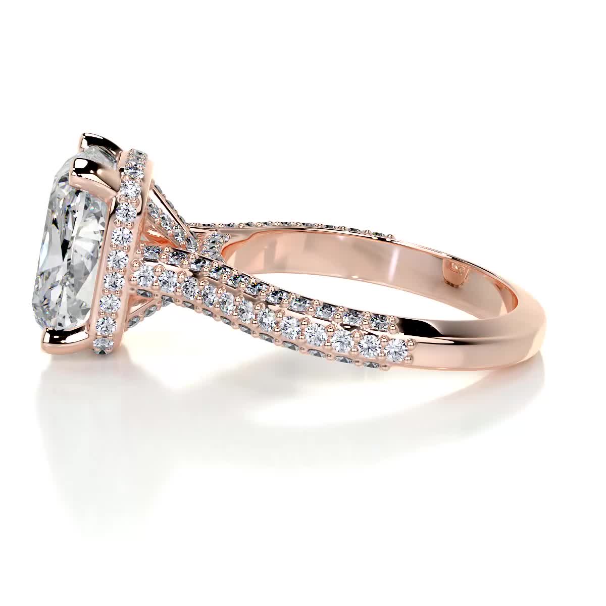 https://bestbrillianceorigin.sirv.com/VIDEOS/Engagement%20Ring/J99552CUR3/J99552CUR3.spin