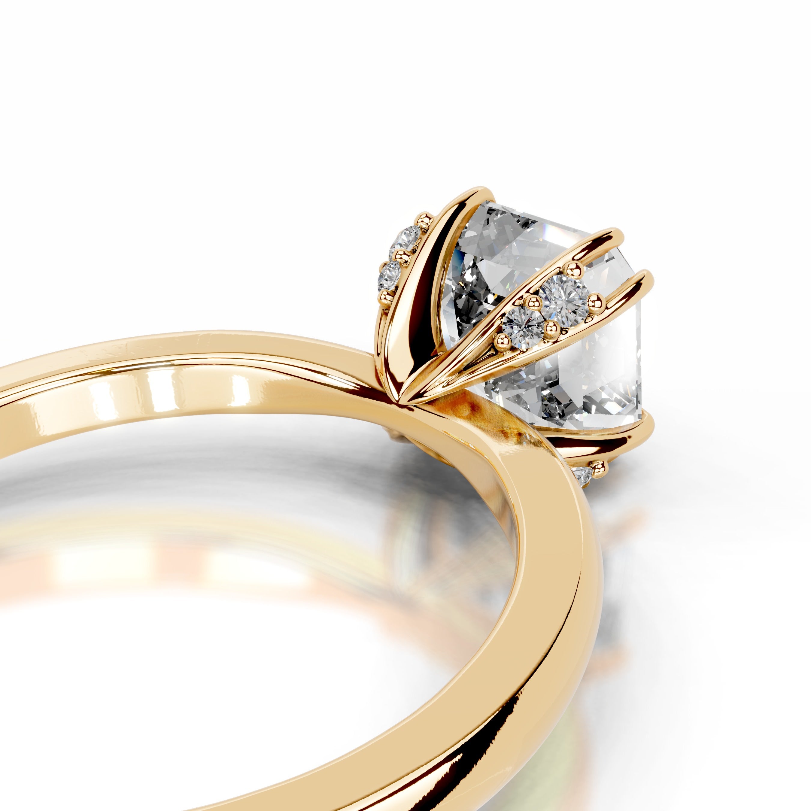 Torvi Diamond Engagement Ring - 18K Yellow Gold