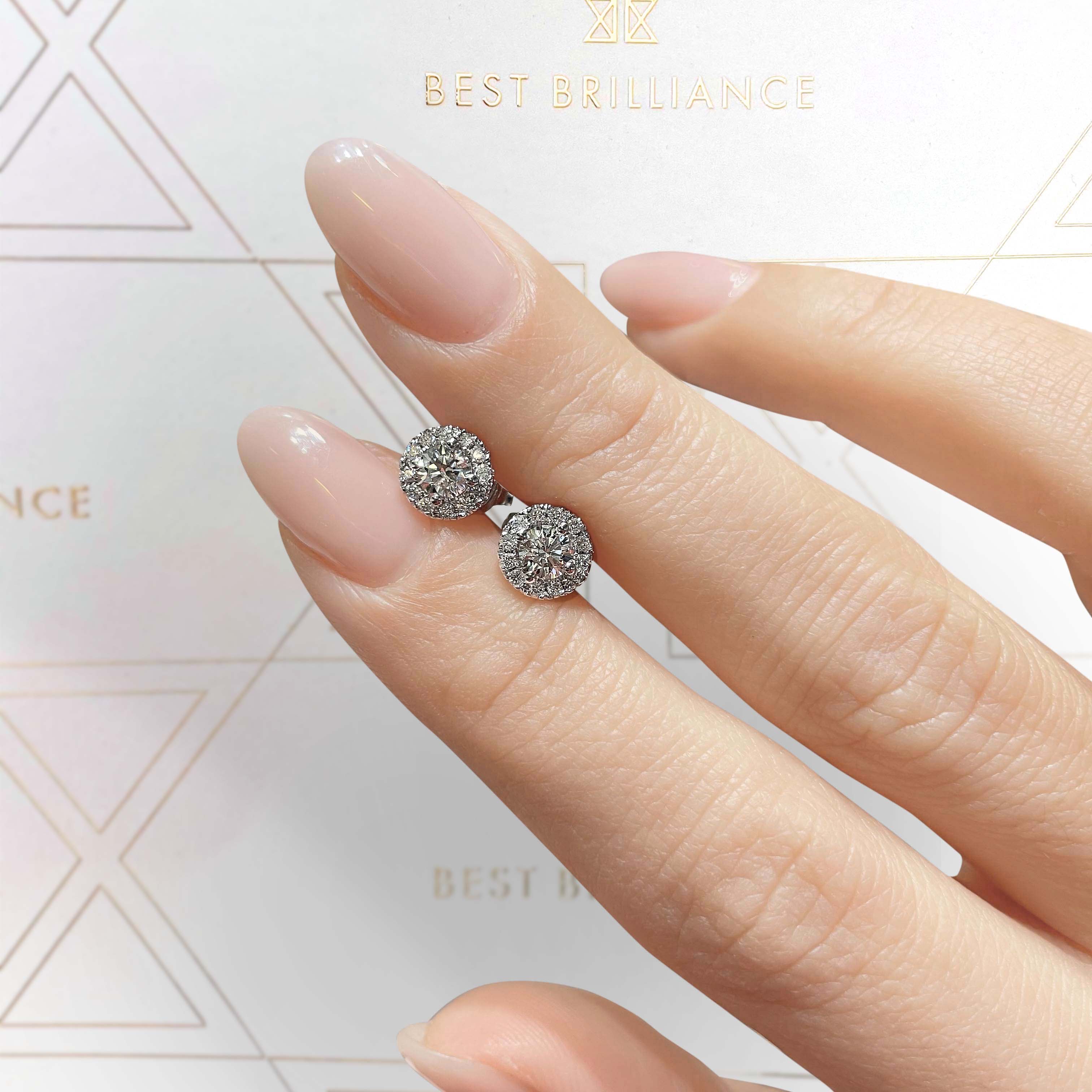 https://bestbrillianceorigin.sirv.com/VIDEOS/Engagement%20Ring/J99971W_005.mp4