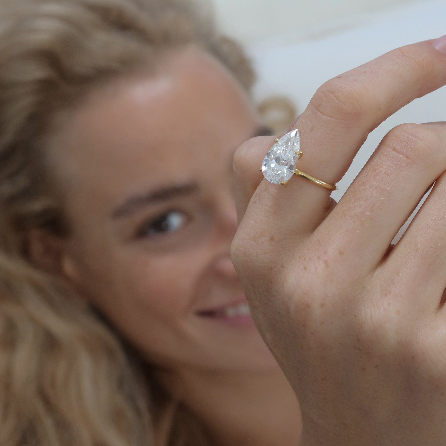 Willow Lab Grown Diamond Ring -18K Yellow Gold (RTS)