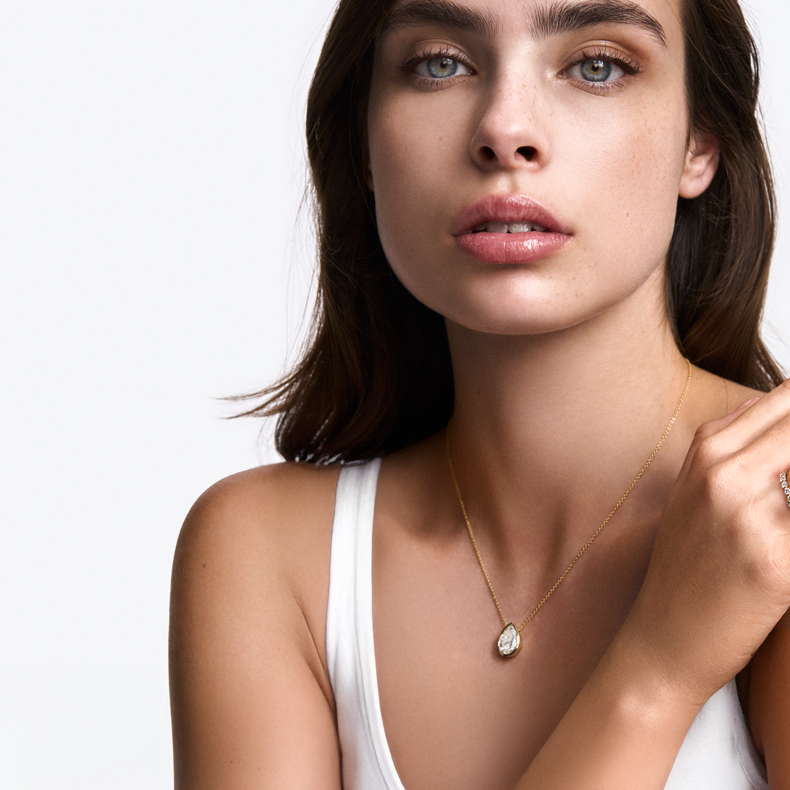 Gianna Diamond Pendant (2 Carat) -18K Yellow Gold - Main Stone 4.05 Carat