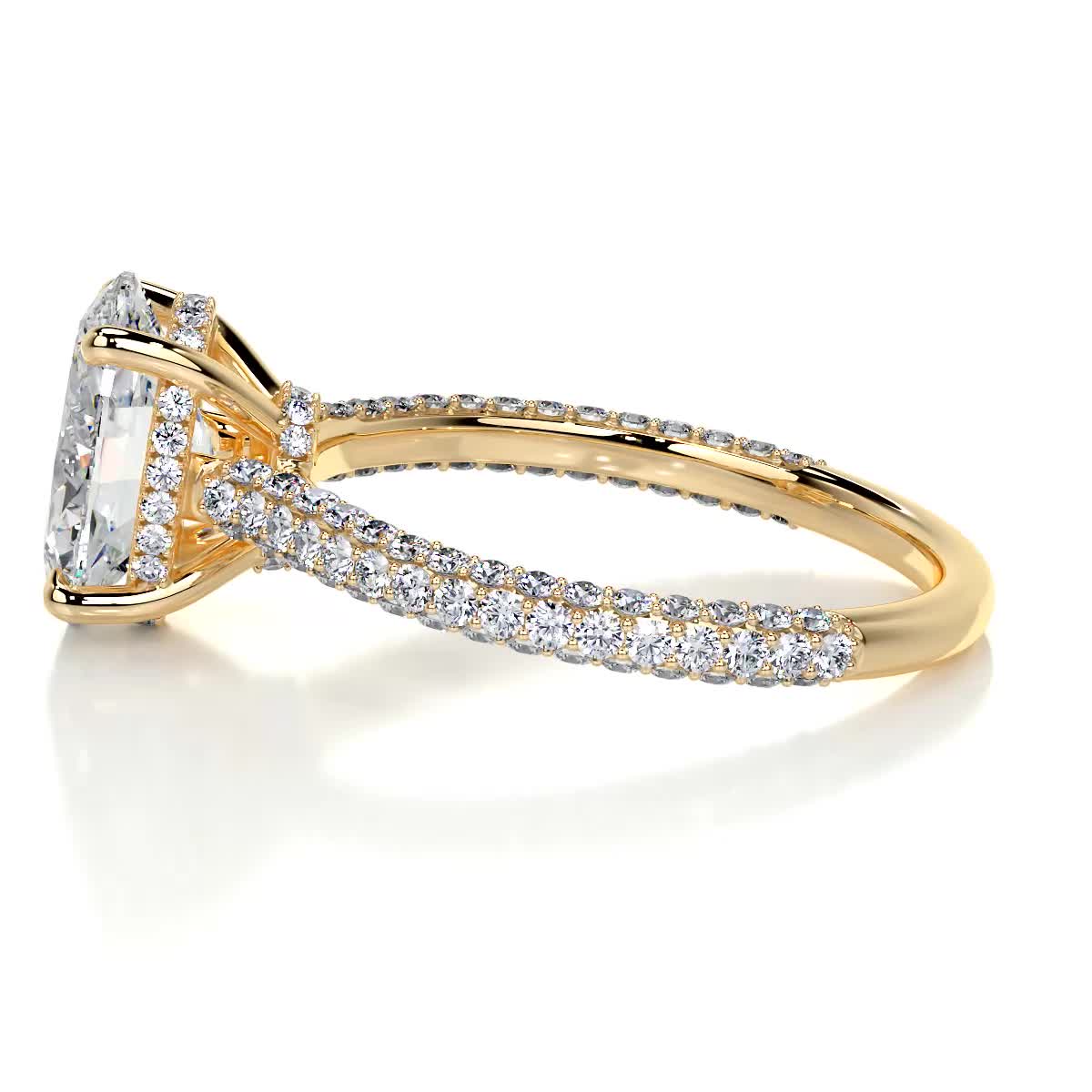 https://bestbrillianceorigin.sirv.com/VIDEOS/Engagement%20Ring/M10021OVY3/M10021OVY3.spin