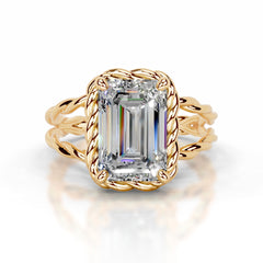 Yul Moissanite Ring - 18K Yellow Gold