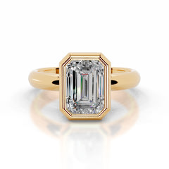 Kaylee Moissanite Ring - 18K Yellow Gold
