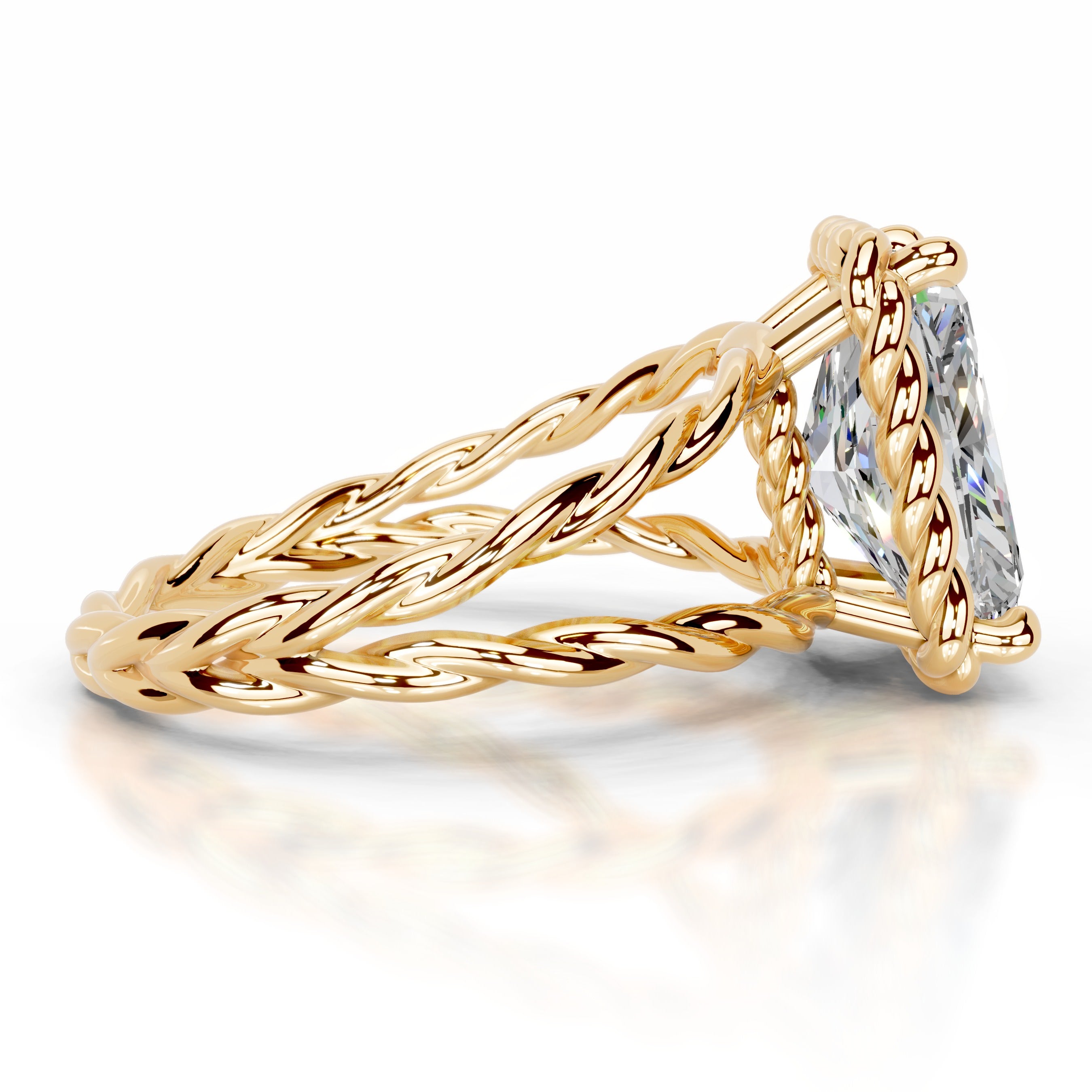 Yul Moissanite Ring - 18K Yellow Gold