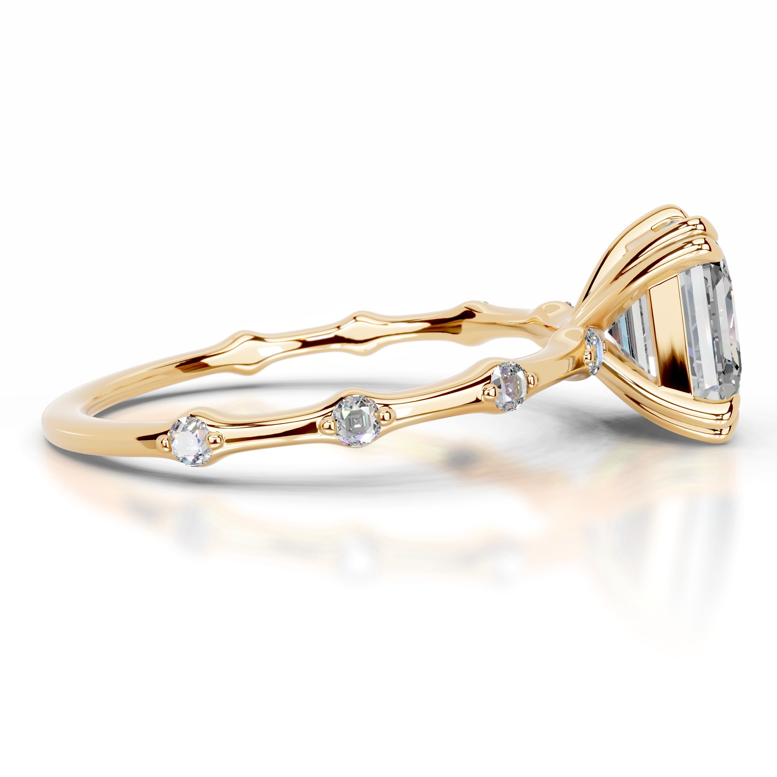 Wilma Moissanite & Diamonds Ring - 18K Yellow Gold