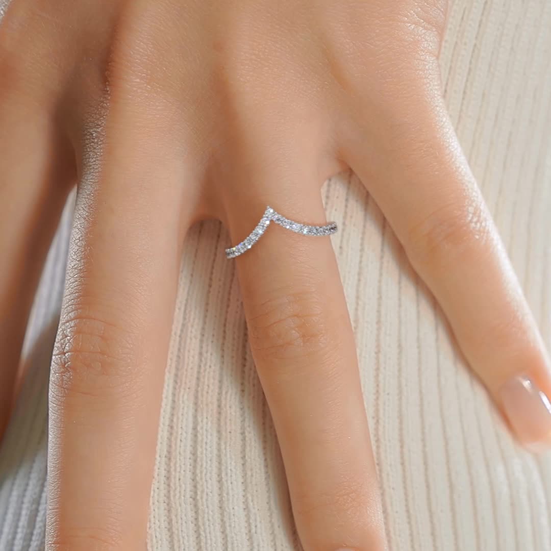 https://bestbrillianceorigin.sirv.com/VIDEOS/Engagement%20Ring/W1905WH.mp4