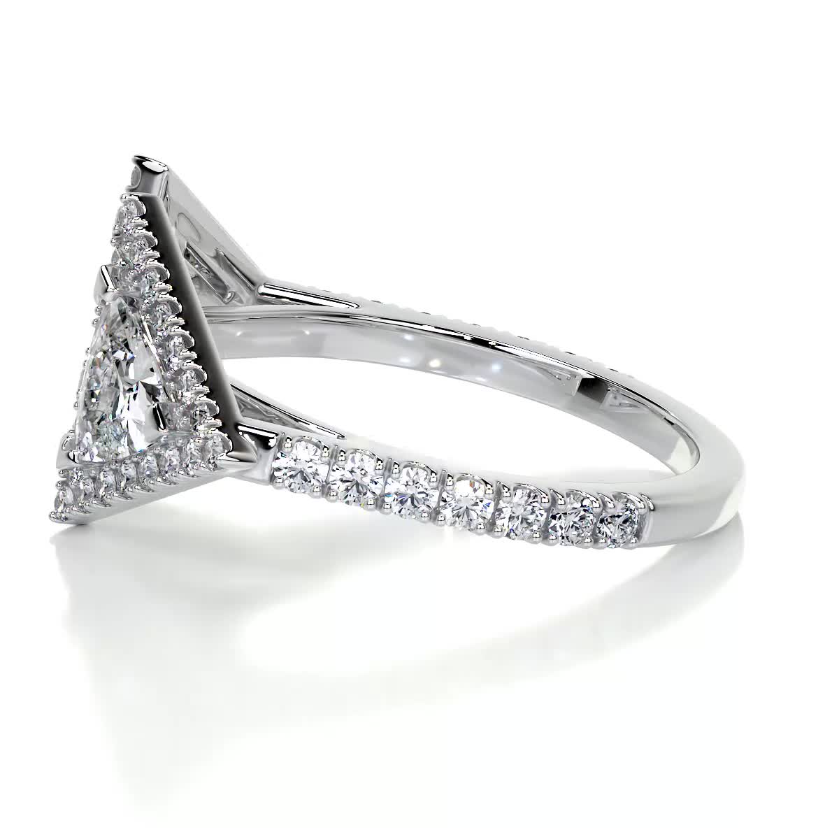 https://bestbrillianceorigin.sirv.com/VIDEOS/Engagement%20Ring/J99208W/J99208W.spin