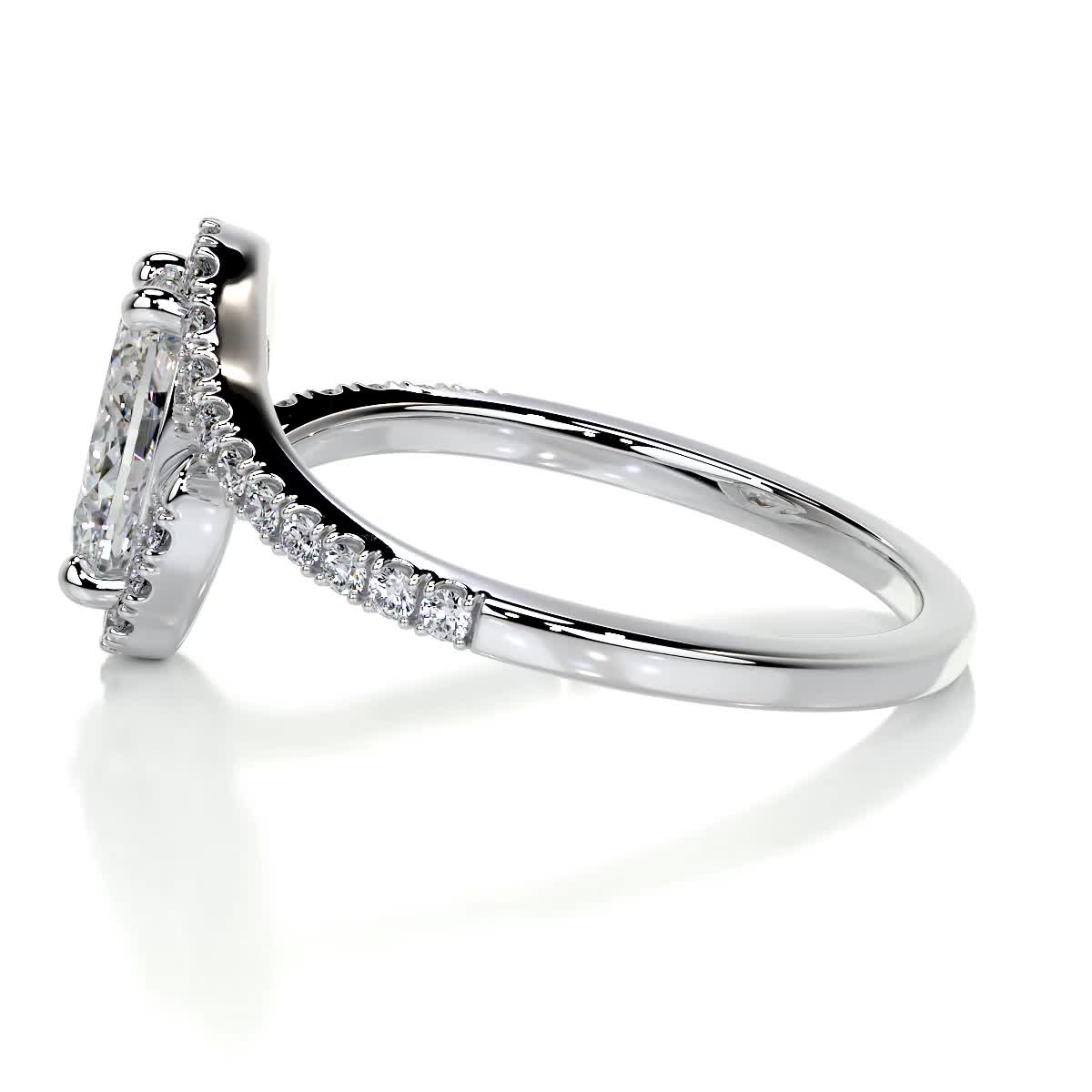 https://bestbrillianceorigin.sirv.com/VIDEOS/Engagement%20Ring/J99332OVW1/J99332OVW1.spin