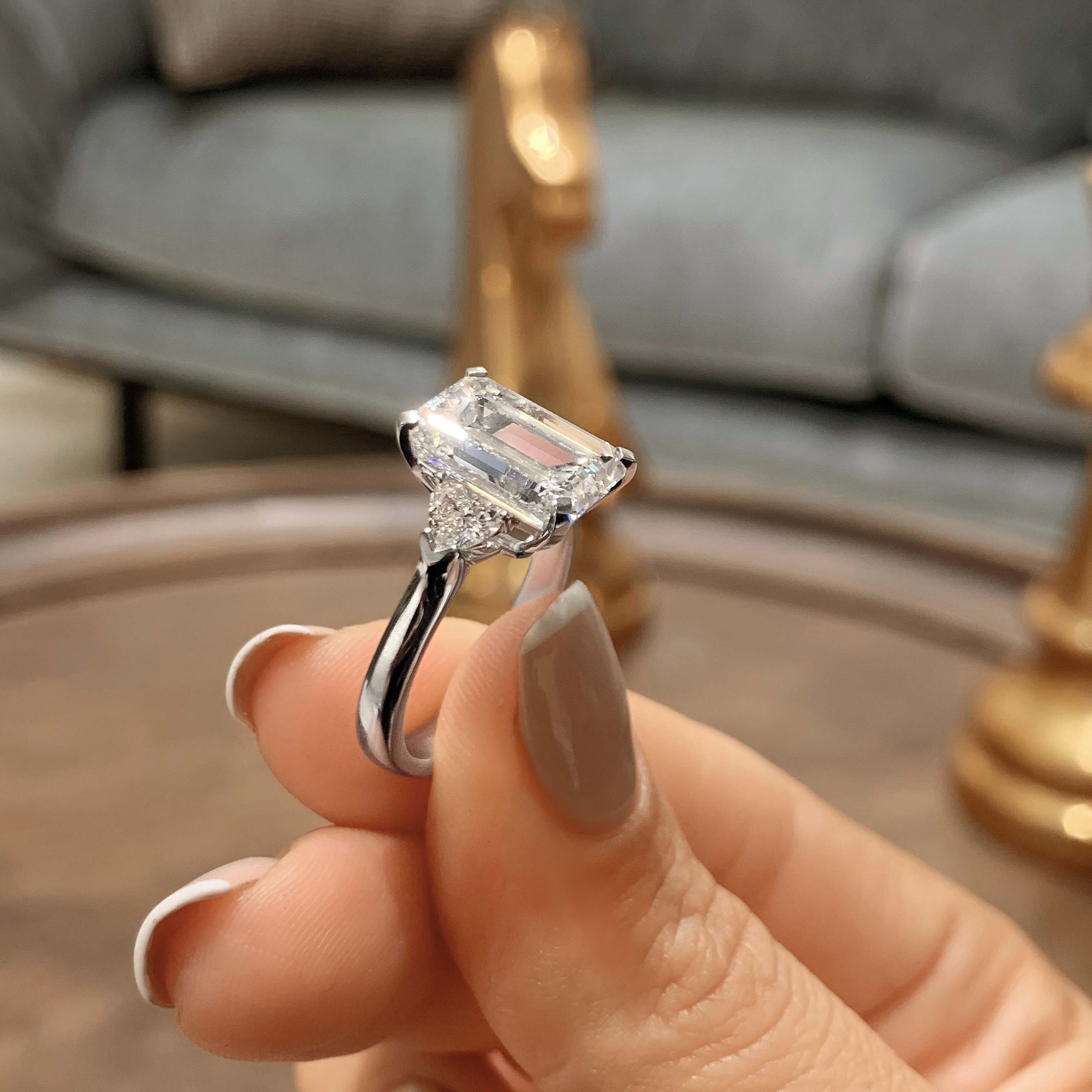 Kamala Diamond Engagement Ring   (5.50 Carat) -14K White Gold