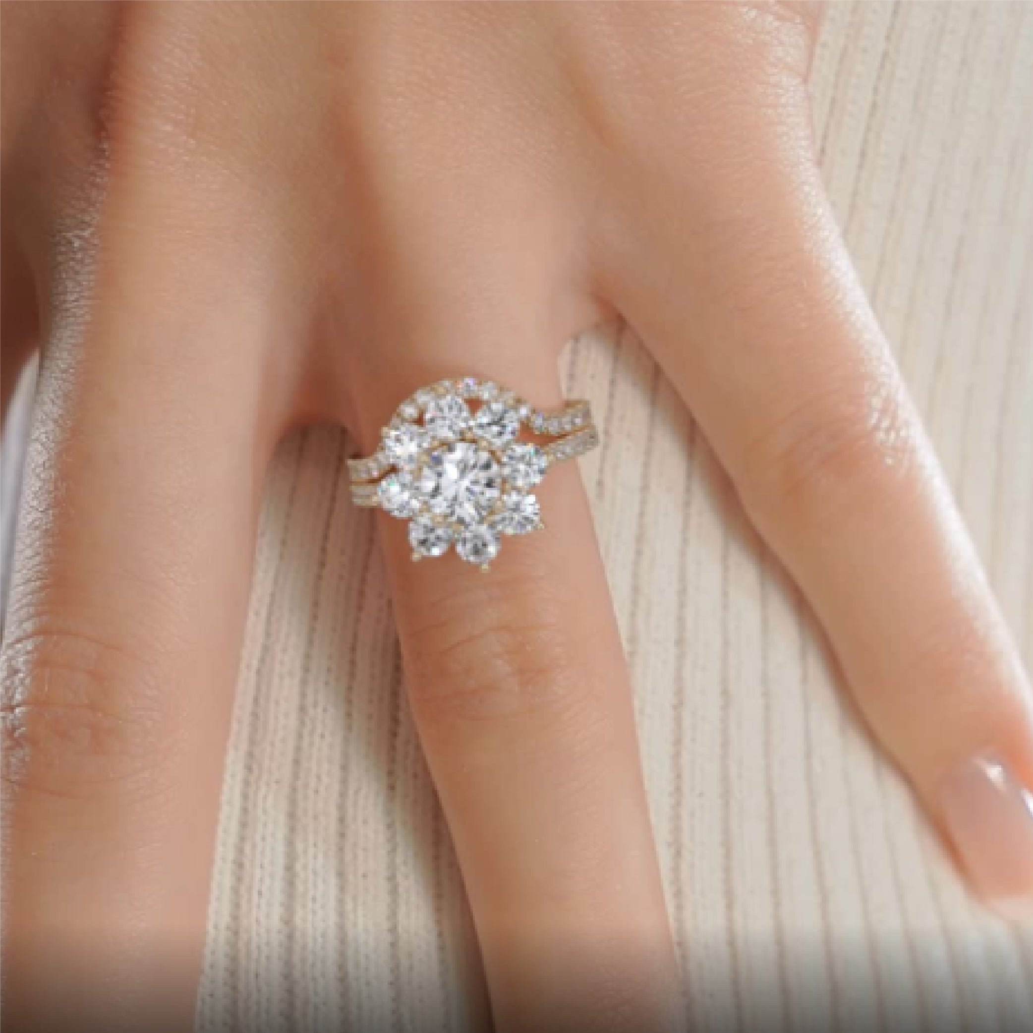 https://bestbrillianceorigin.sirv.com/VIDEOS/Engagement%20Ring/J99482RDY1H.mp4